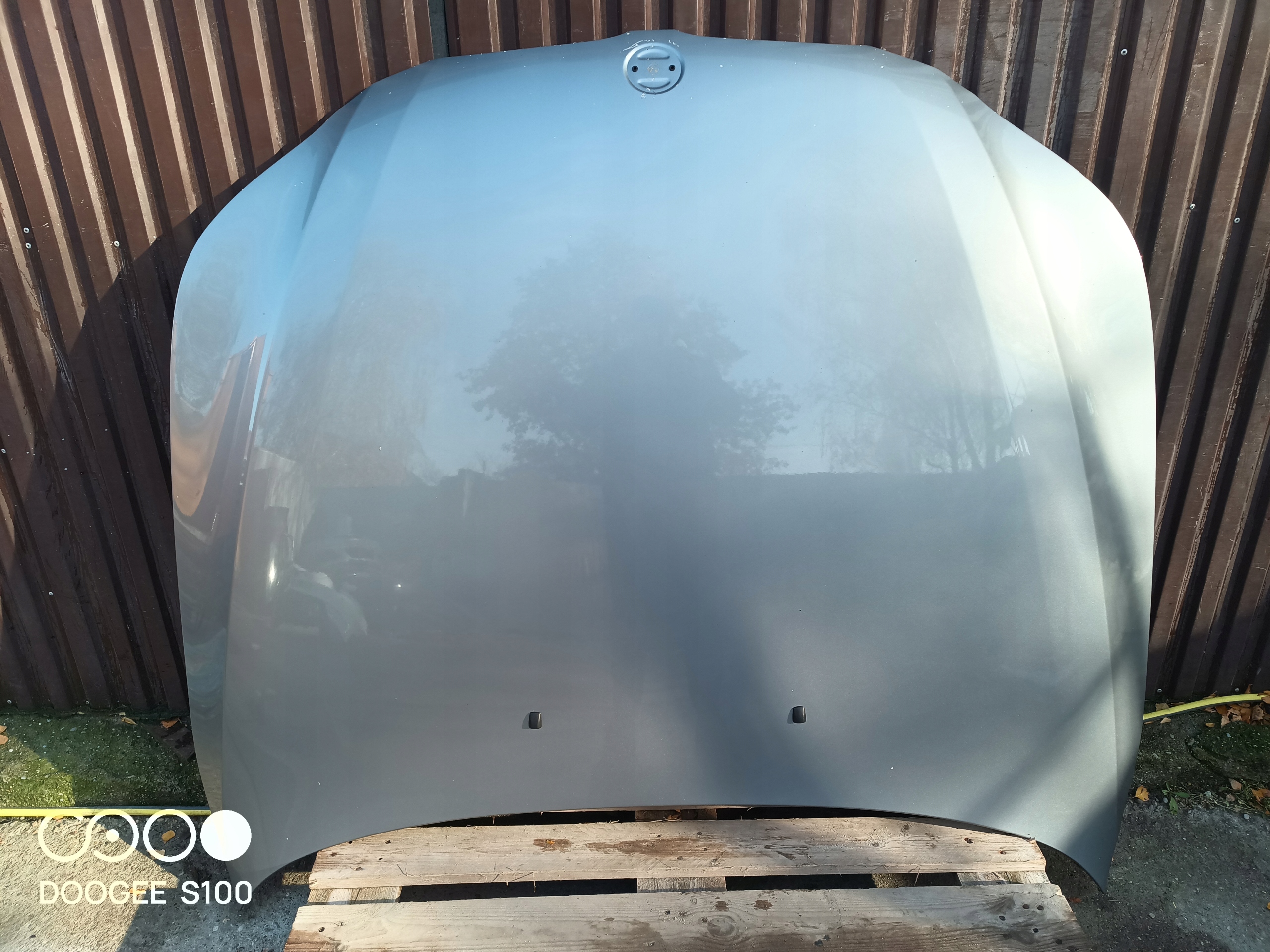 BMW E60 E61 maska pokrywa silnika silbergrau metallic ALUMINIUM