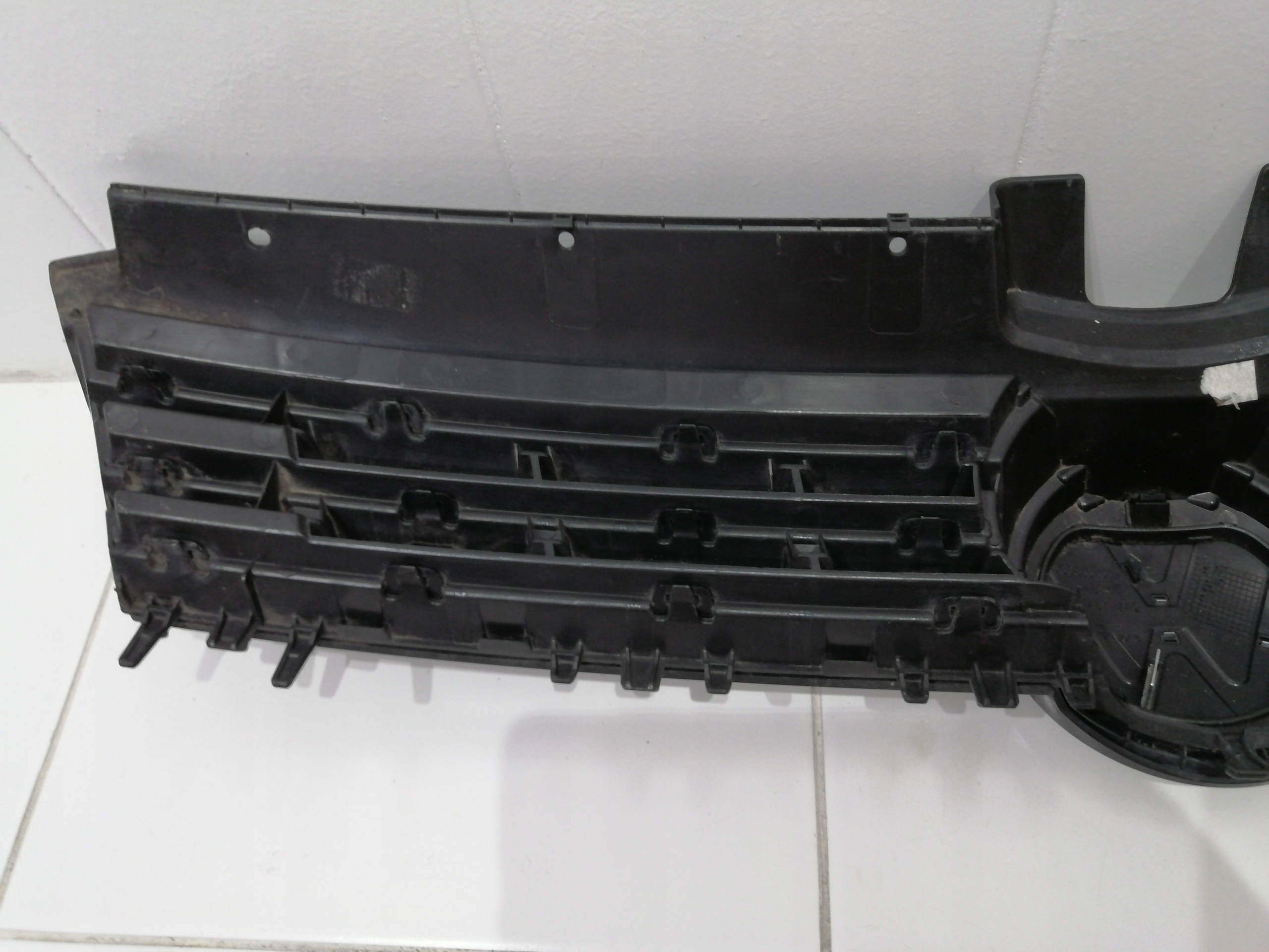 VW Golf V Kühlergrill FRONTGRILL Kühlergitter 5G0853653GR - Thumbnail 10