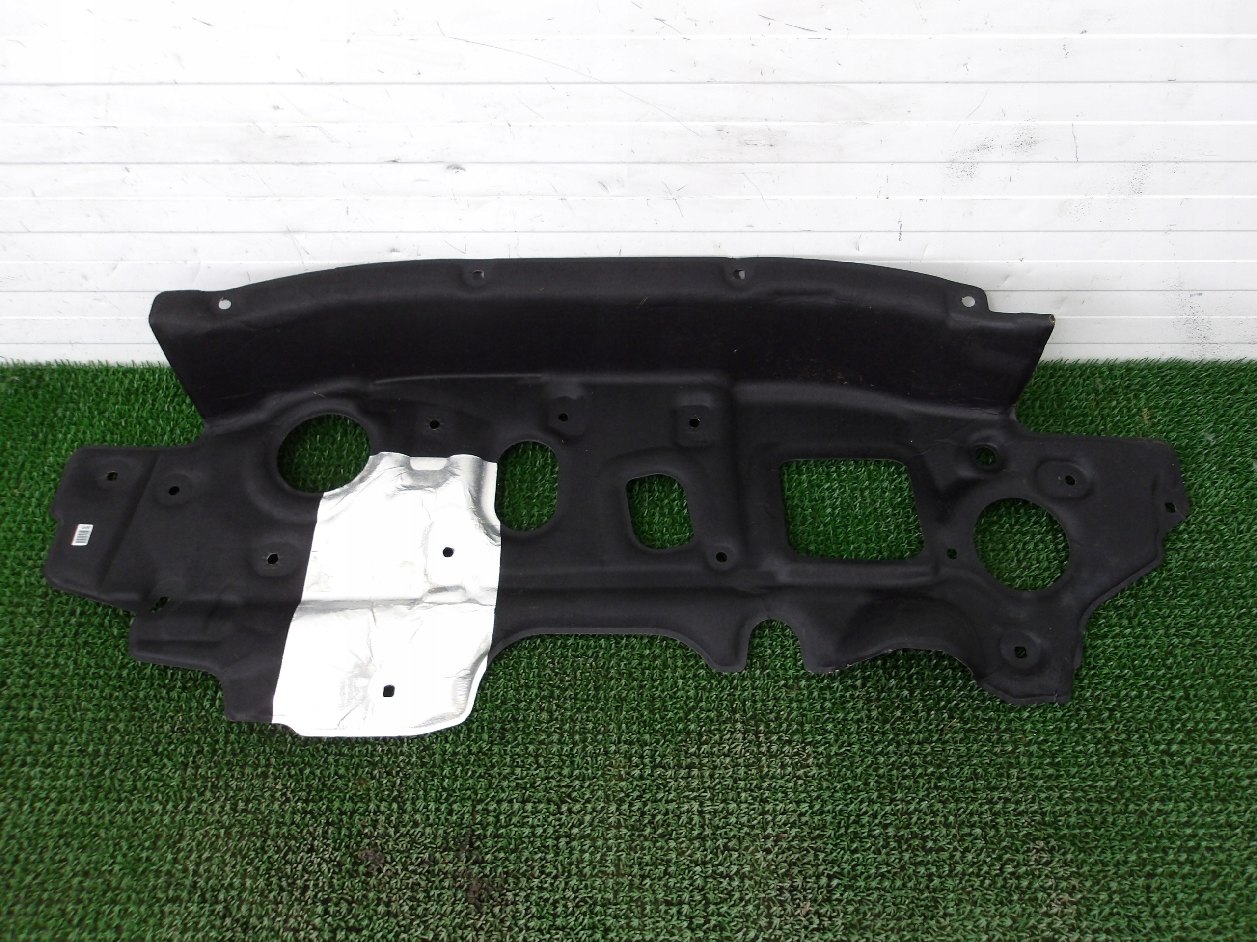 KIA SORENTO IV 20-23 soundproofing partition wall