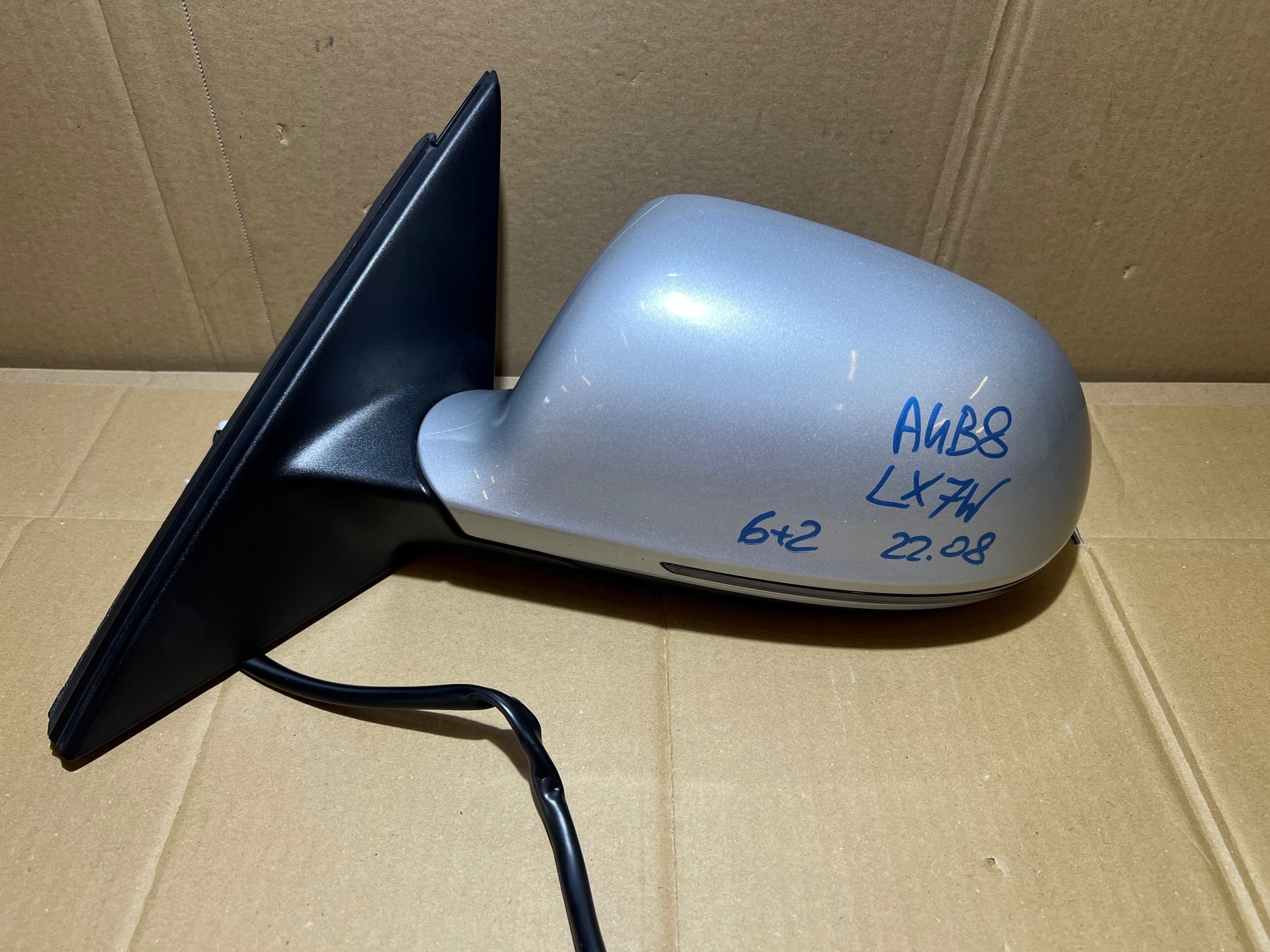 AUDI A4 B8 LIFT ALLROAD mirror exterior left 6 + 2 PIN LX7W