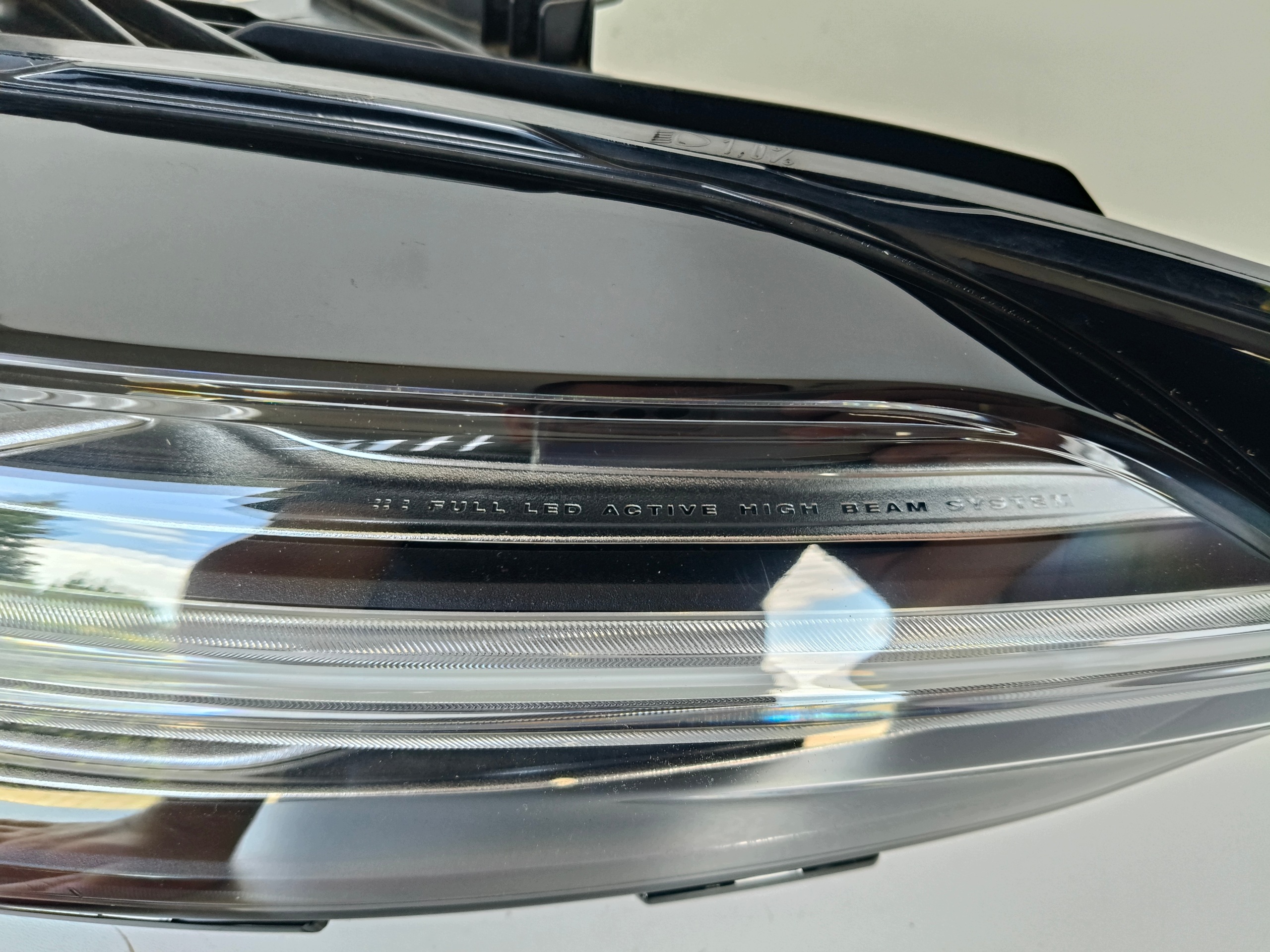 light right REFLEKTOR VOLVO V60 II S60 III 18- FULL LED ACTIVE HIGH BEAM