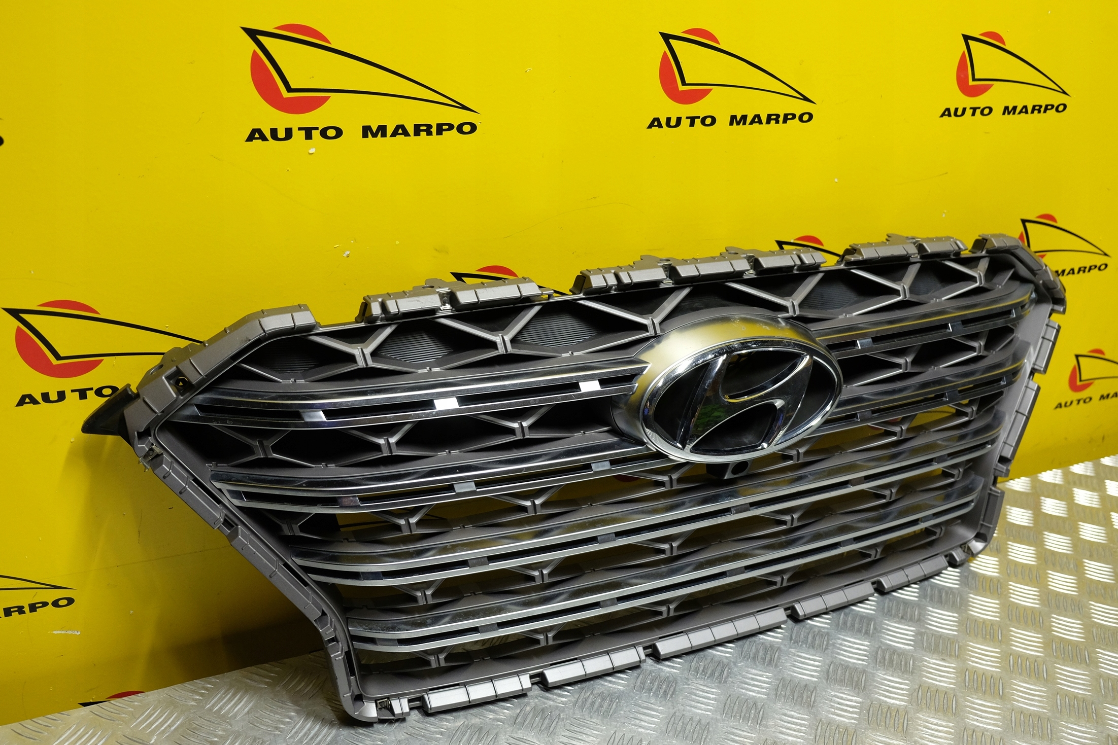 HYUNDAI PALISADE 2020- GRILL ATRAPA PRZÓD USA Jakość części (zgodnie z GVO) O - oryginał z logo producenta pojazdu (OE)