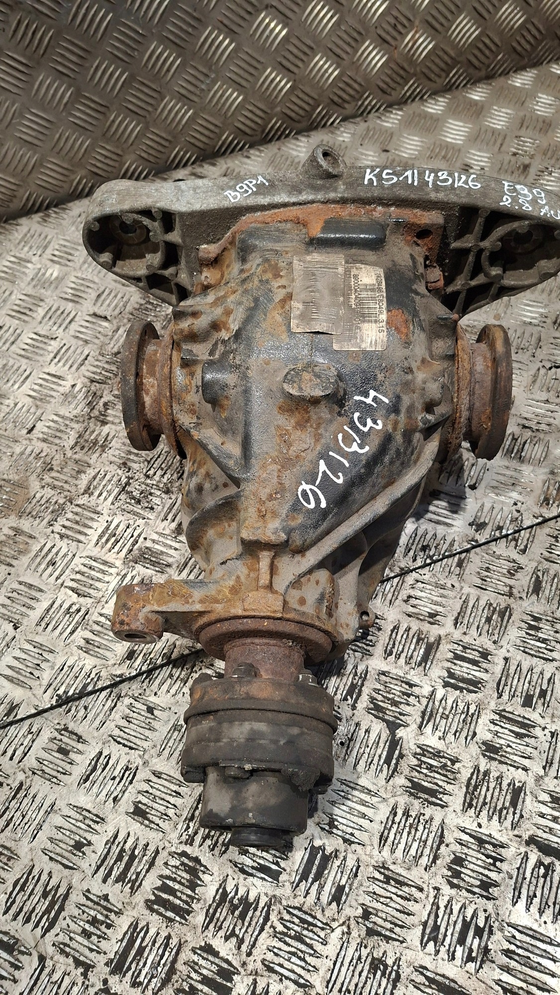 Différentiel Différentiel BMW E39 2.8 AUTOMAT 3,15