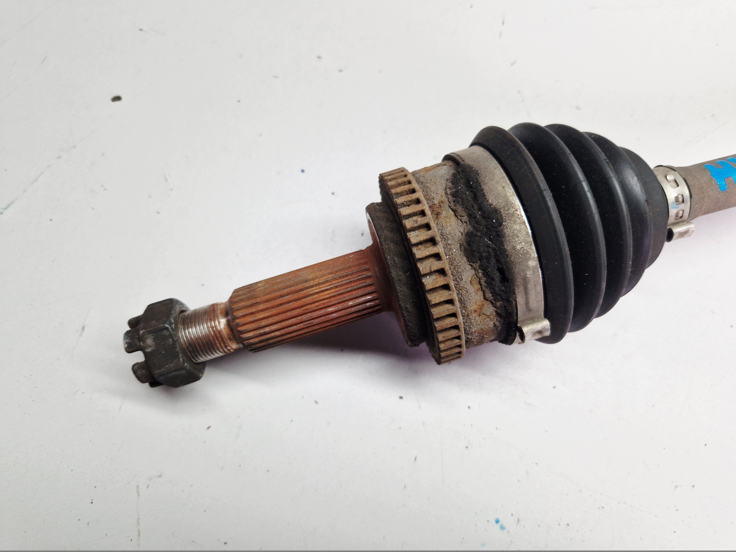 semi-axis short. left HYUNDAI I30 1 2009 year 1.4 petrol