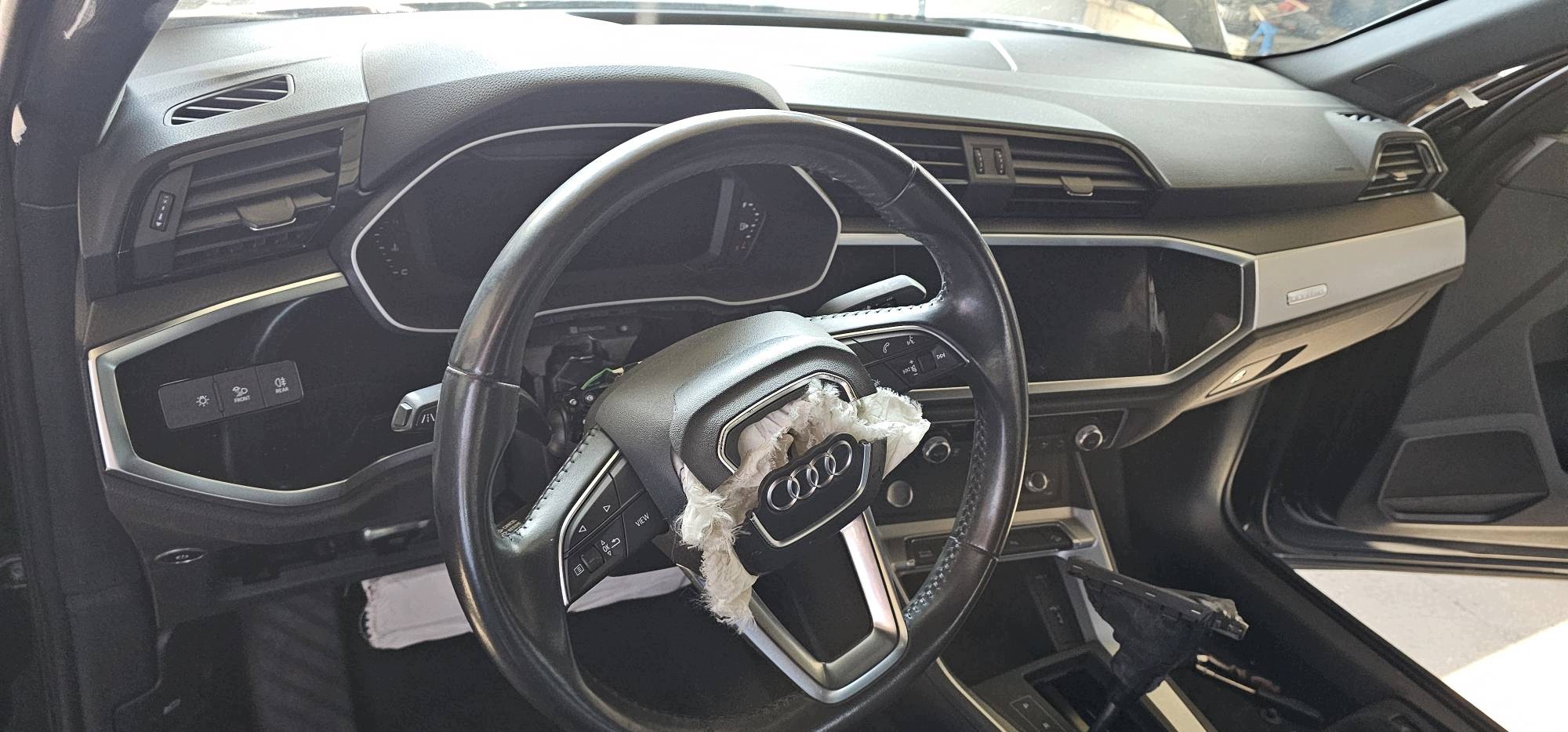 dashboard cockpit SOUL 83B857001 AUDI Q3 II 83A