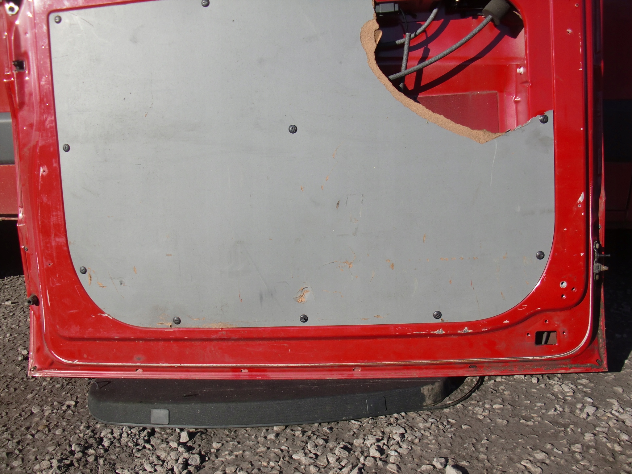VW CRAFTER MERCEDES SPRINTER W906 door side sliding left red