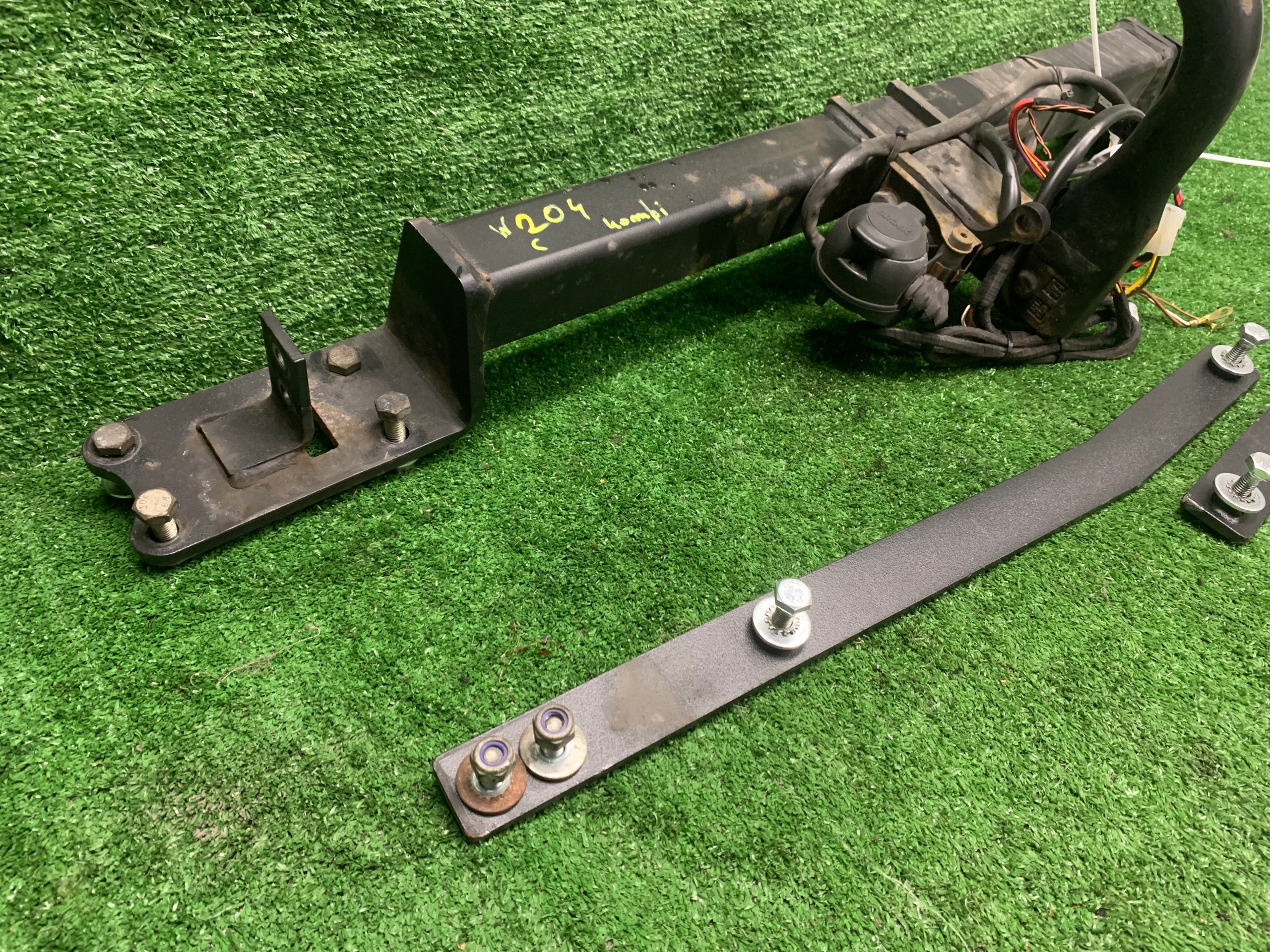 complete W204 KOMBI tow bundle module WITTER