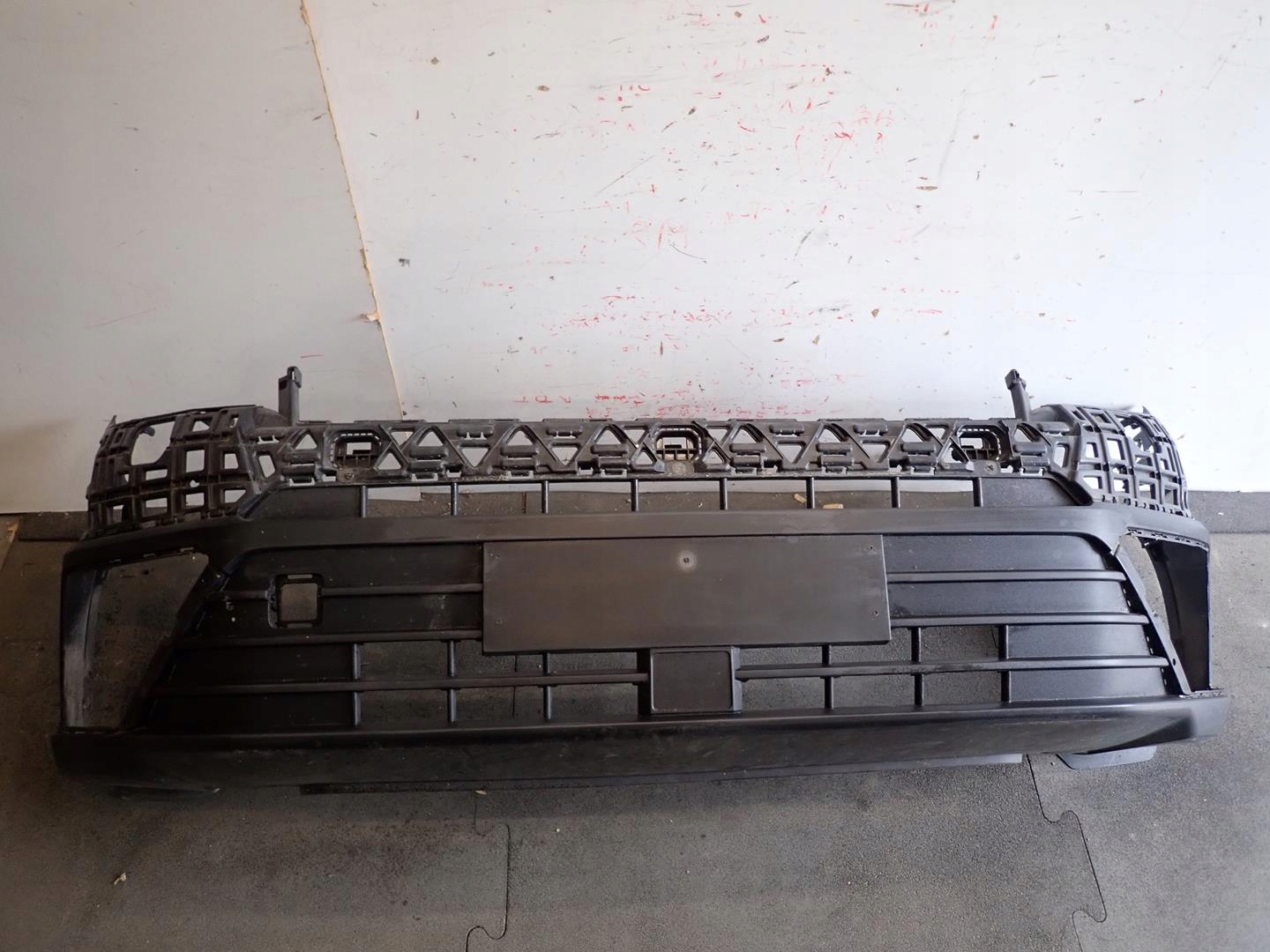 bumper front front VW CRAFTER II 2017- 7C0