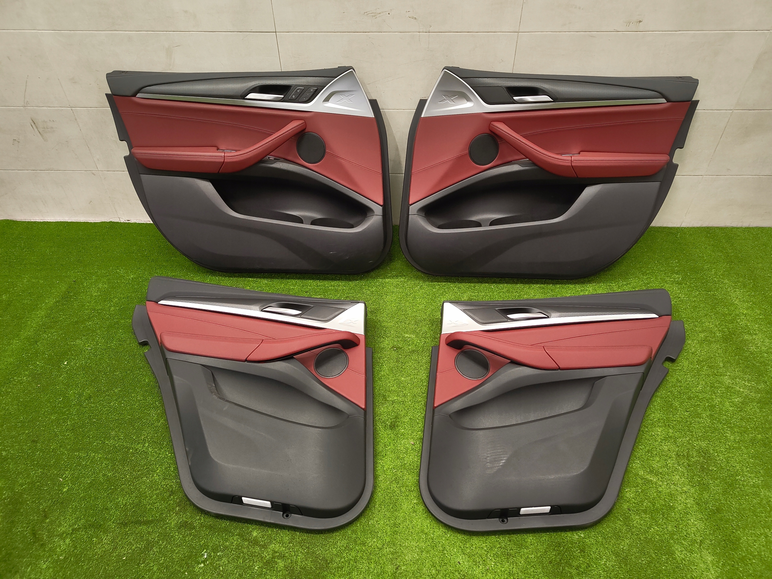 BMW X4 G02 upholstery door side side front rear part KOMPLET