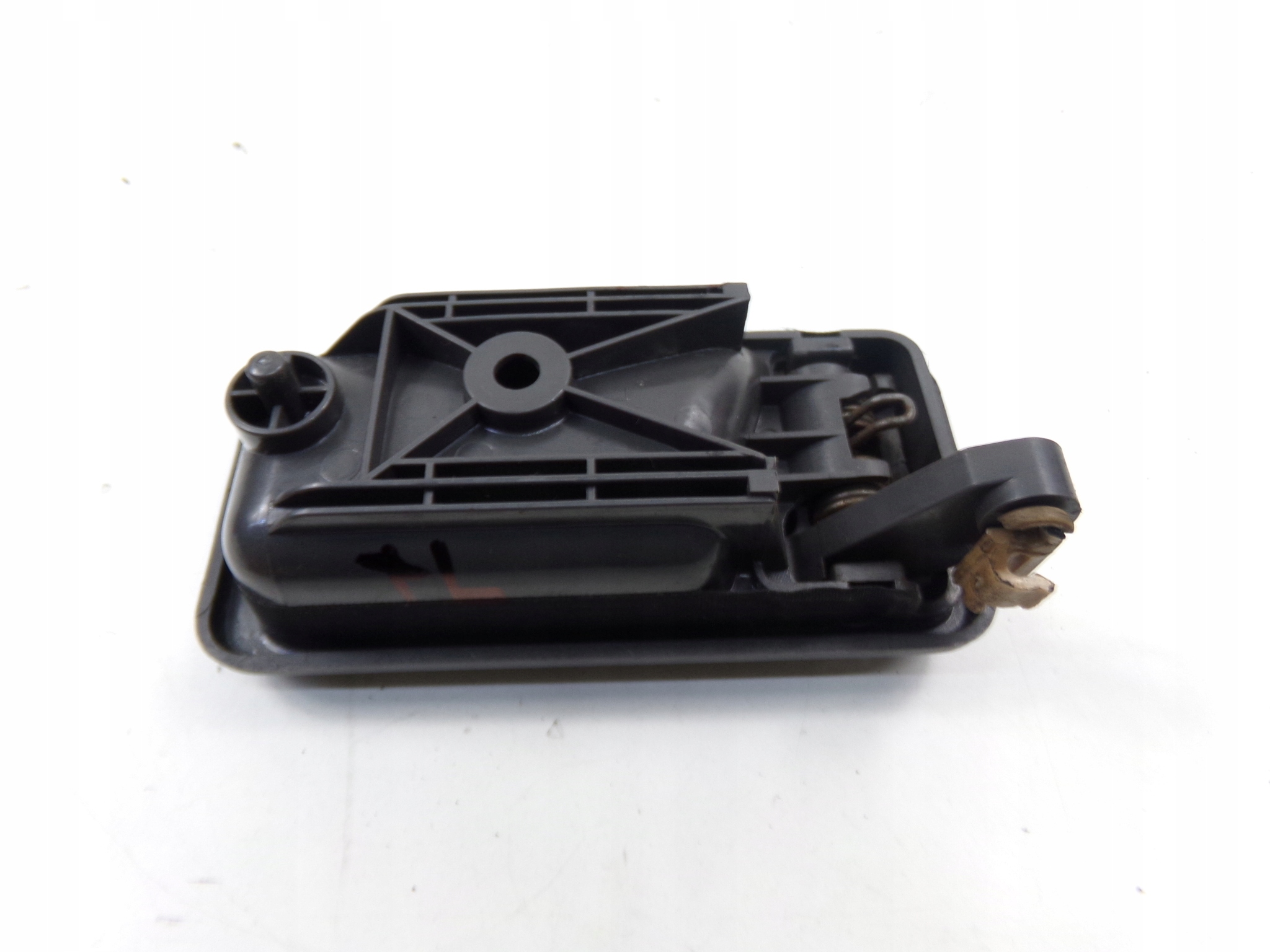 mazda MPV 96R ручка двери внутренняя зад 96-99