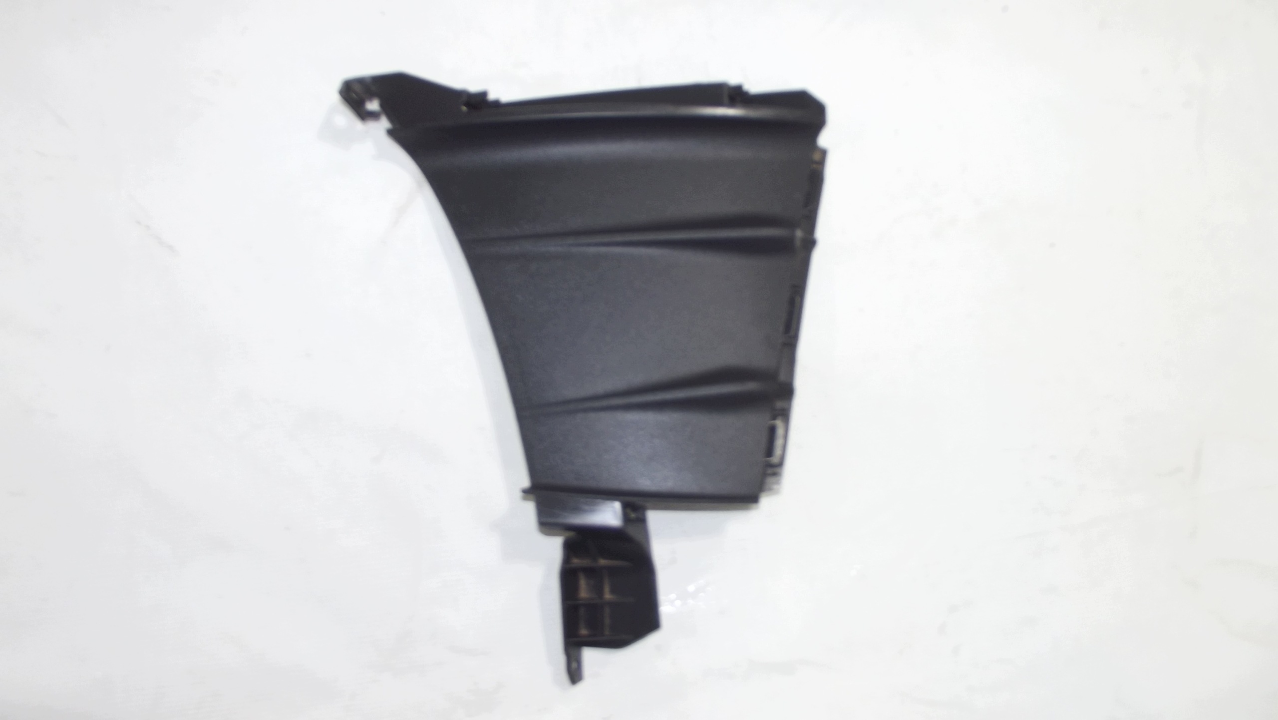 Seat Ibiza V decorative trim of a bumper left front 6F0853884