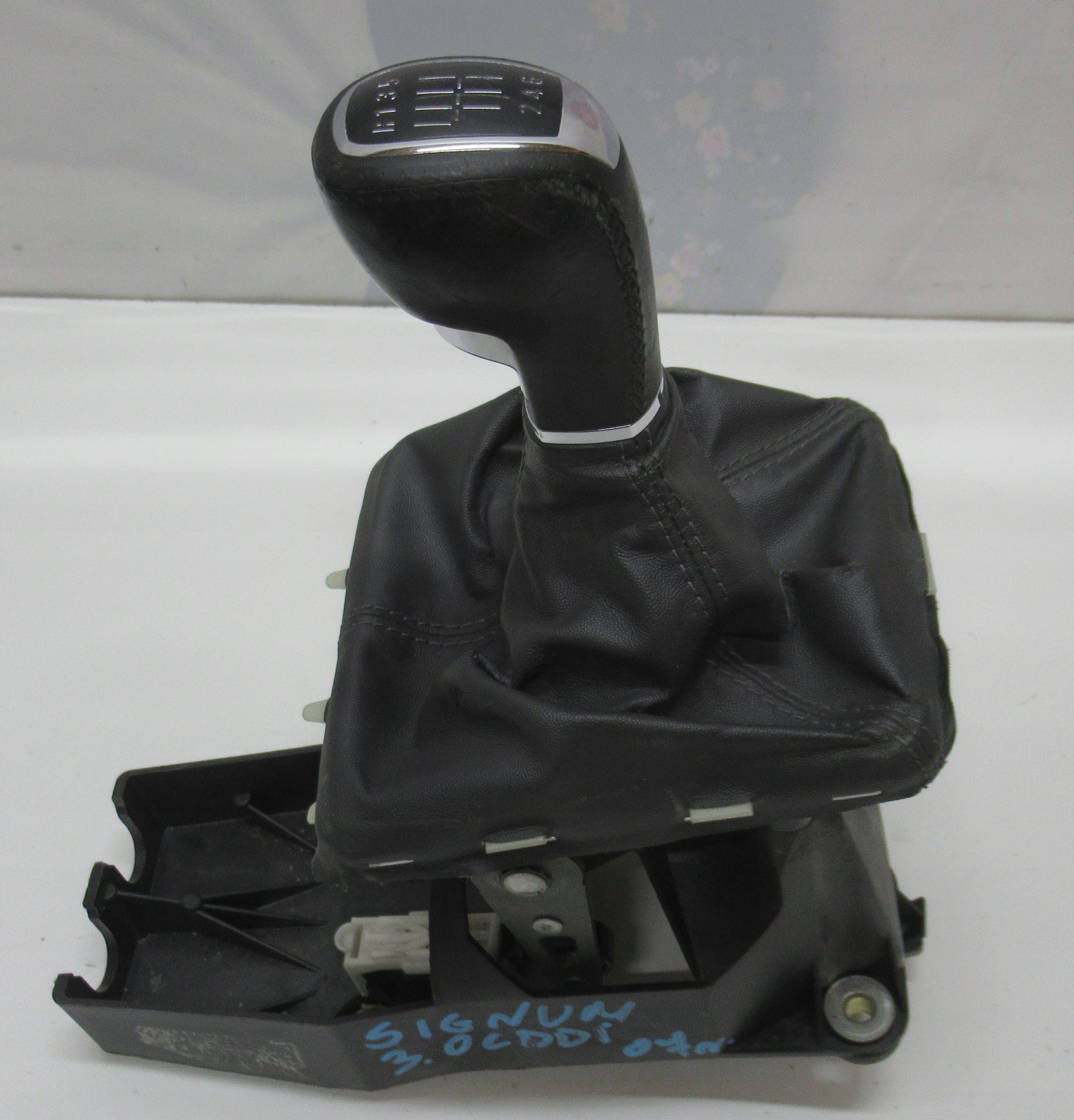 SIGNUM 07R lever changes of the gear knob leather