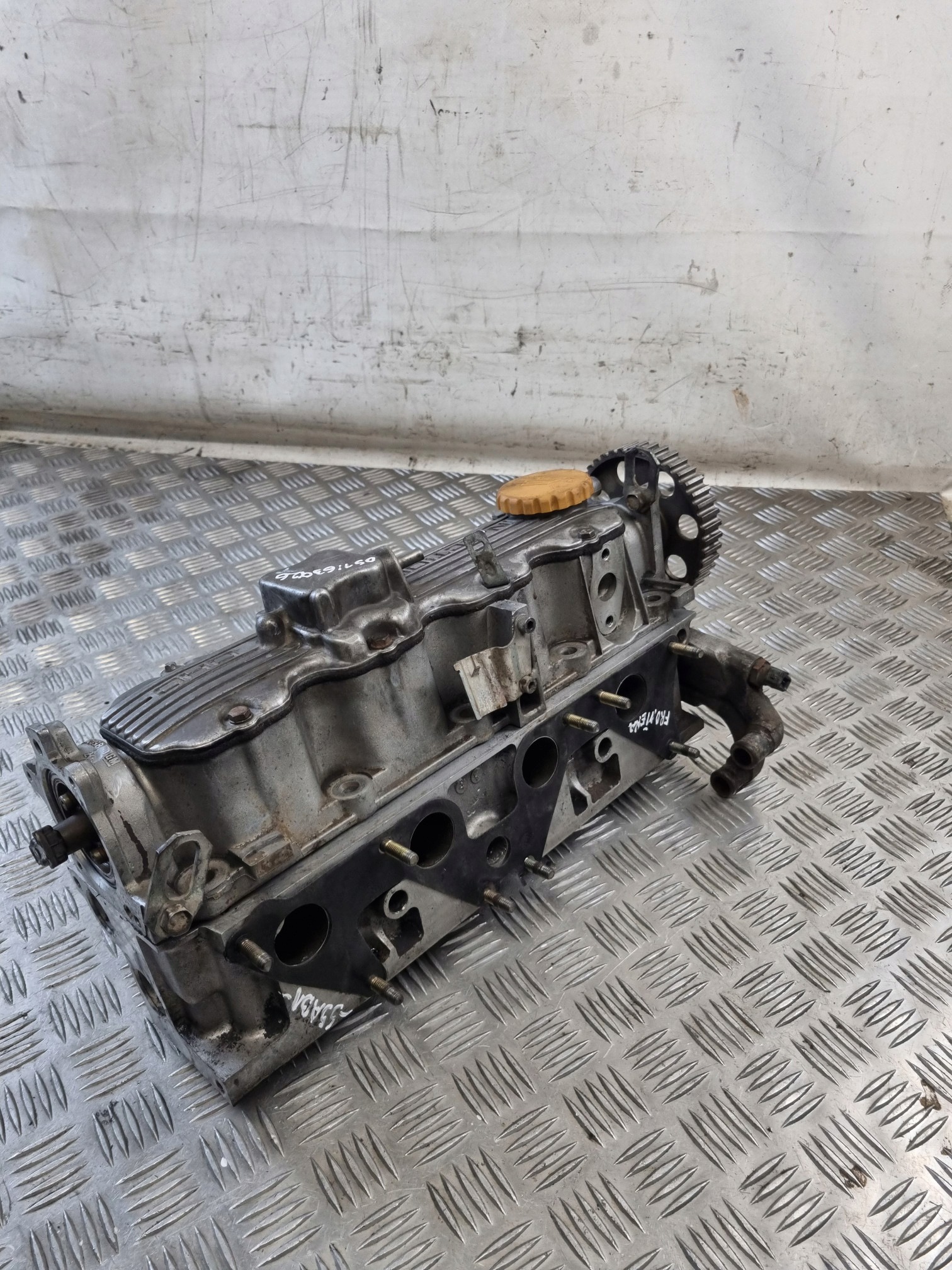 testata alberi a camme coperchio OPEL FRONTERA A 2.0B