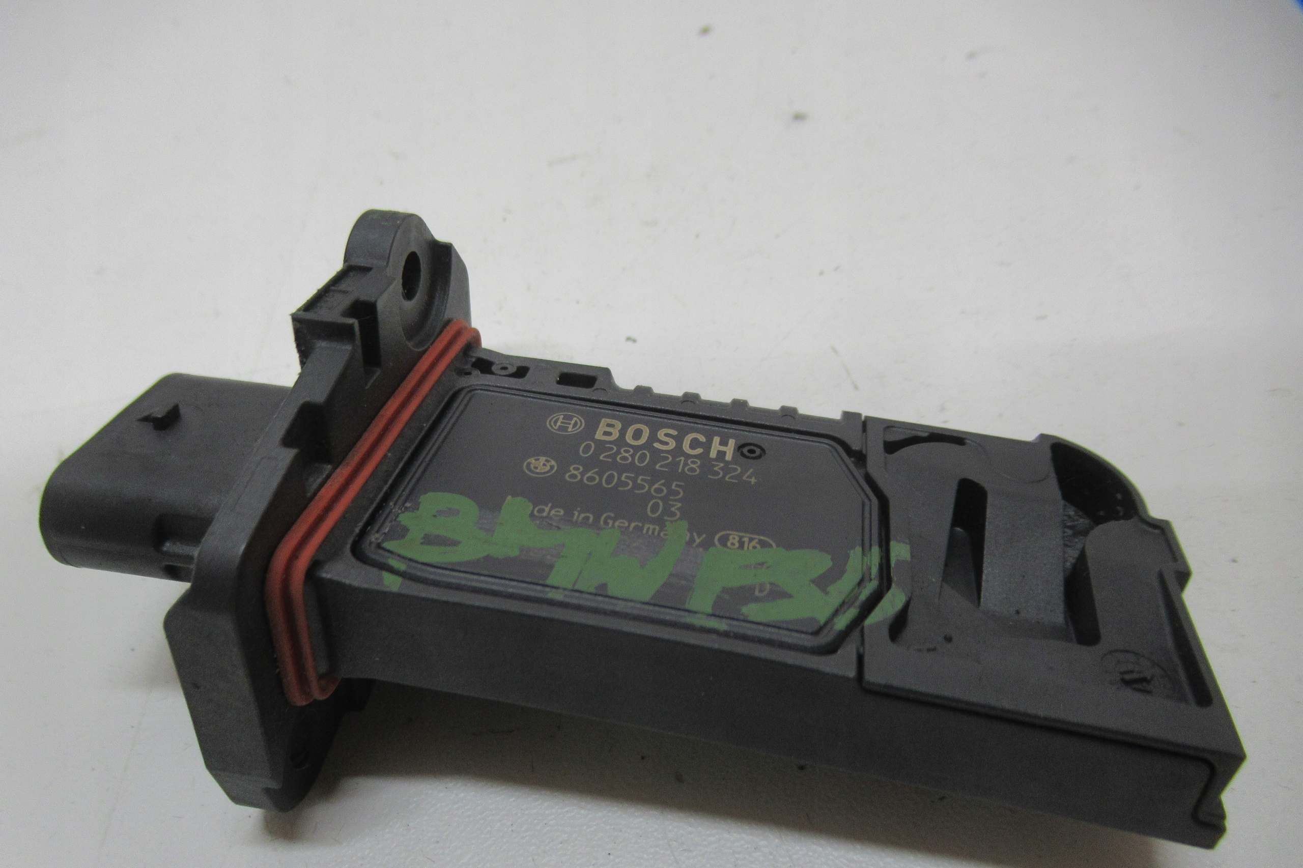 BMW 4 F36 2.0i 16R flow meter 8605565