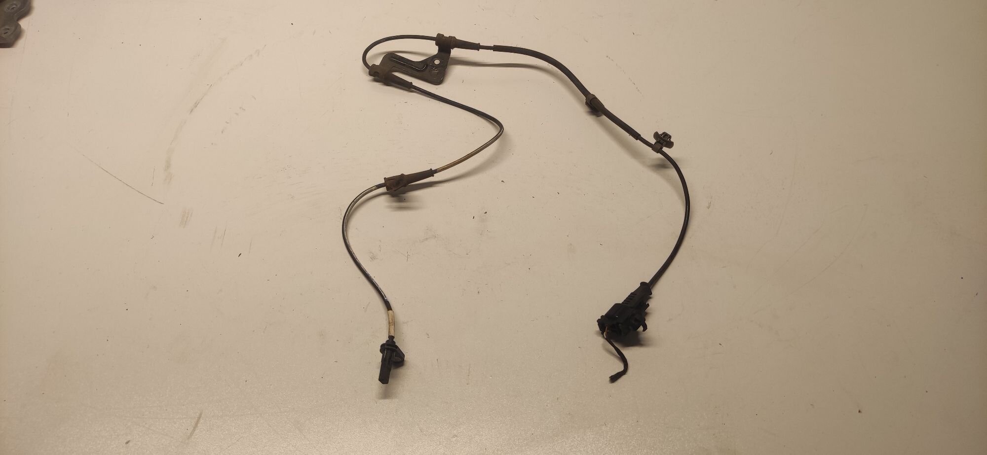 sensor ABS left front HYUNDAI KONA 58930-J9000 2018