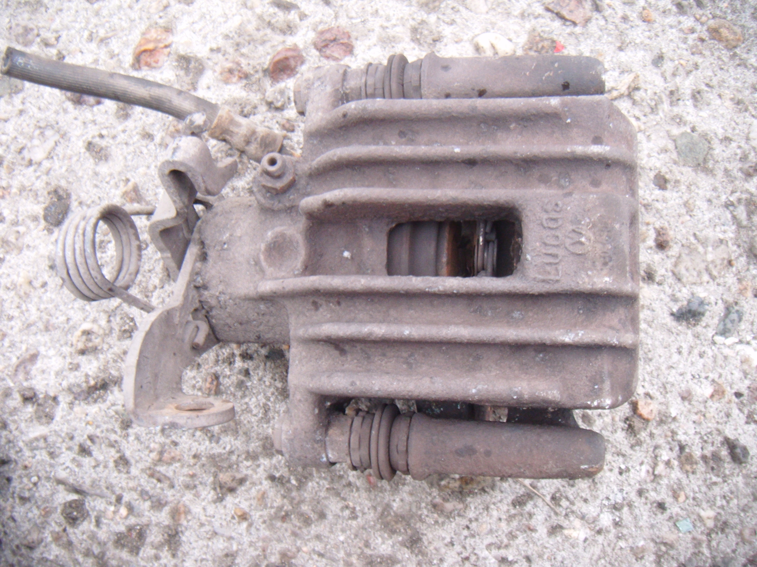 AUDI A4 B6 00-06 ZACISK HAMULCOWY PRAWY TYLNY TYŁ