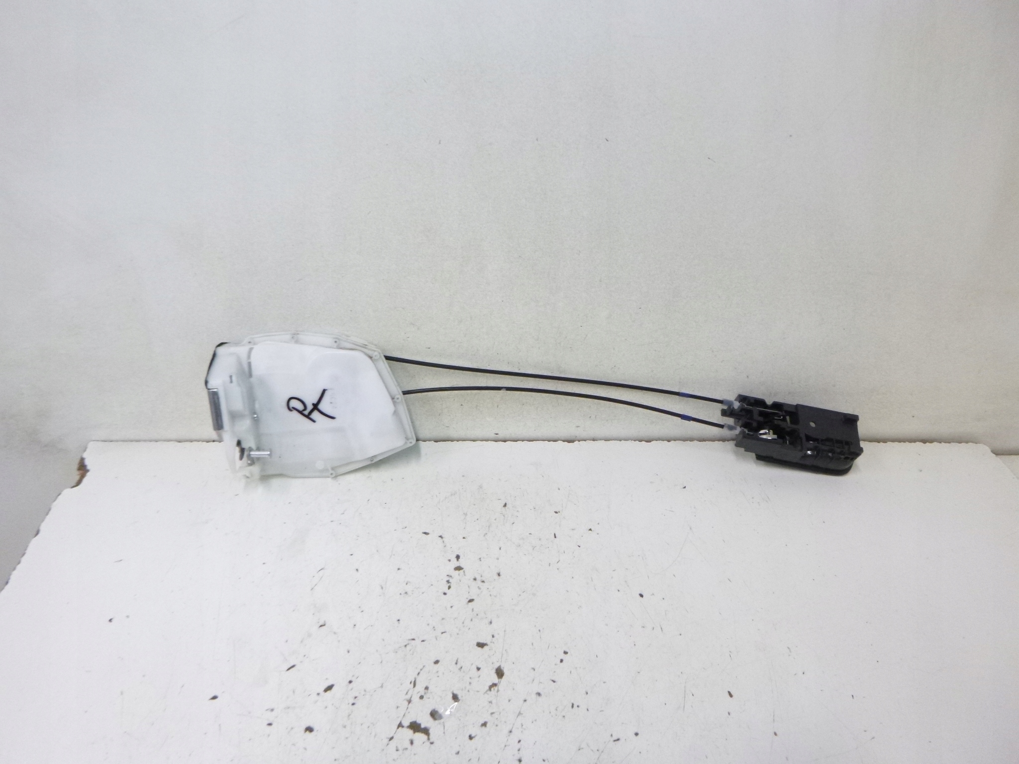 lock door rear part right SUZUKI SX4 2009r.