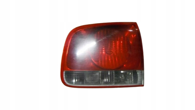 VW TOUAREG 1 I 02-06 LAMPA PRAWA TYLNA W KLAPĘ + WKŁAD LAMPY - CAŁA ŁADNA