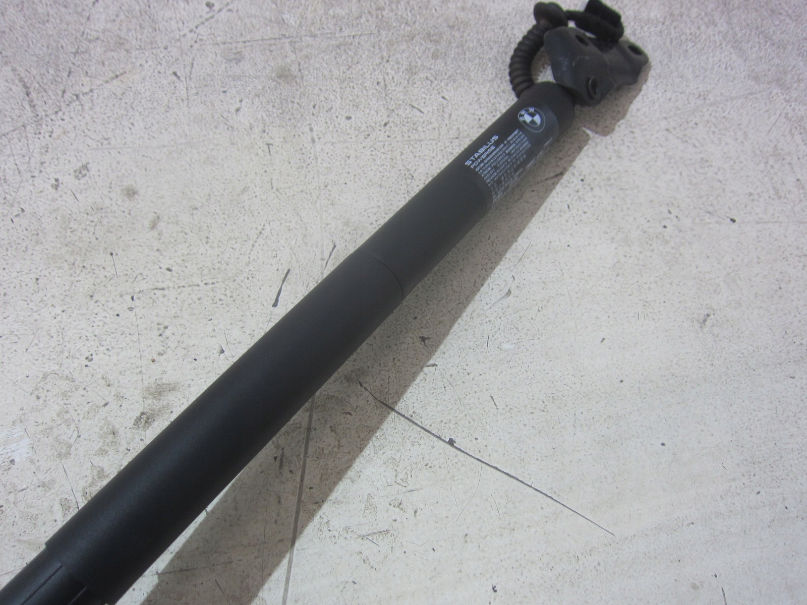 BMW X1 F48 telescope electrical damper bonnet boot 51247350837