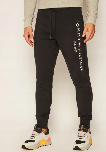 Dresové Kalhoty Tommy Hilfiger MW0MW08388 vel. S Regular Fit Black