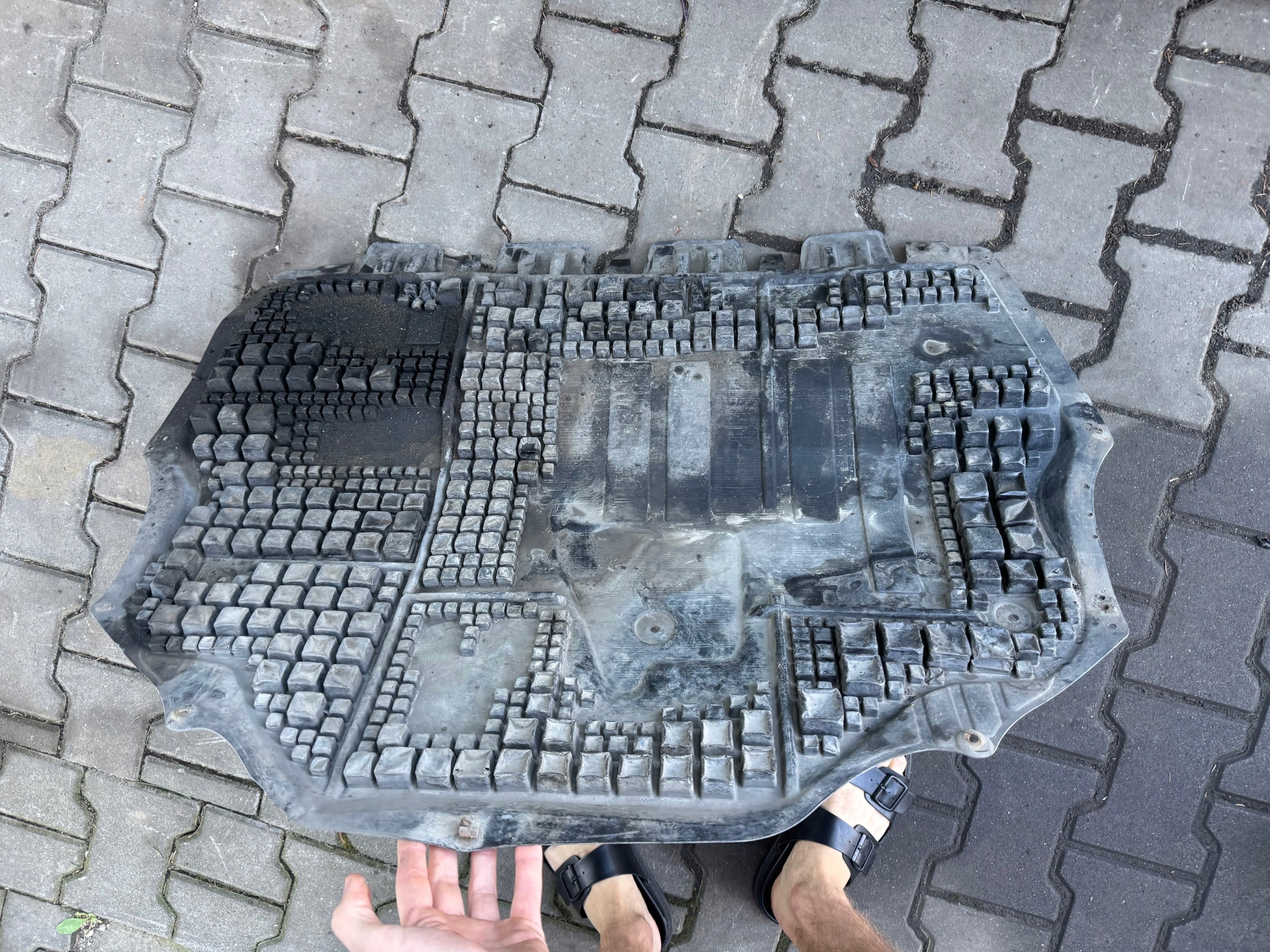cover below engine VW AUDI SKODA SEAT 6R0825237B