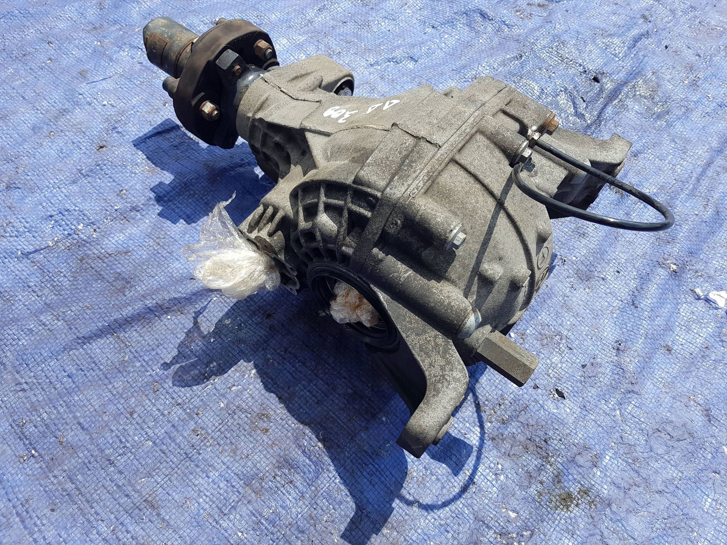MERCEDES GL X164 ML W164 3.09 differential diff differential rear part Z blocking