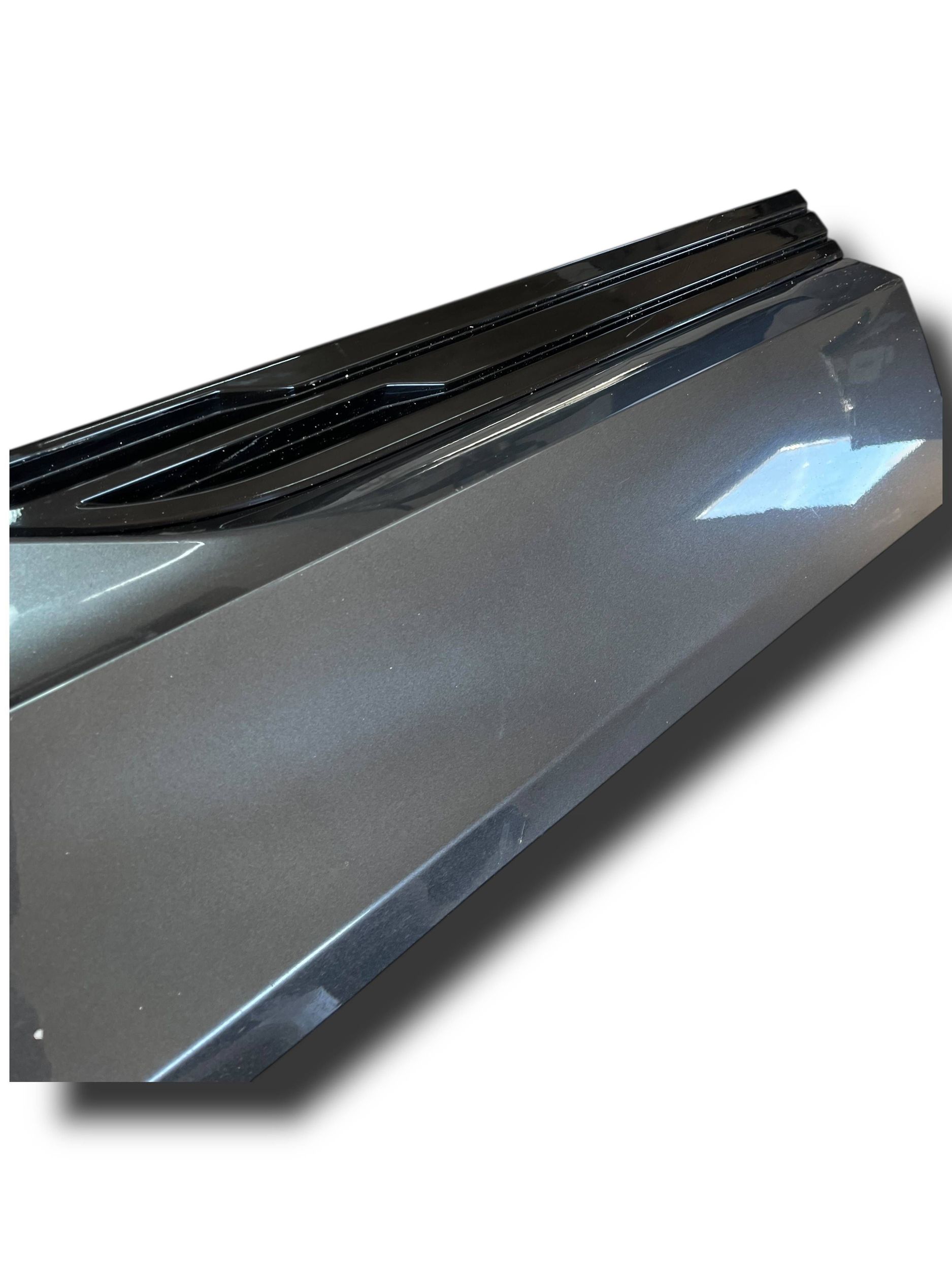 AUDI E-TRON moulding door right rear part 4KE853060A !J
