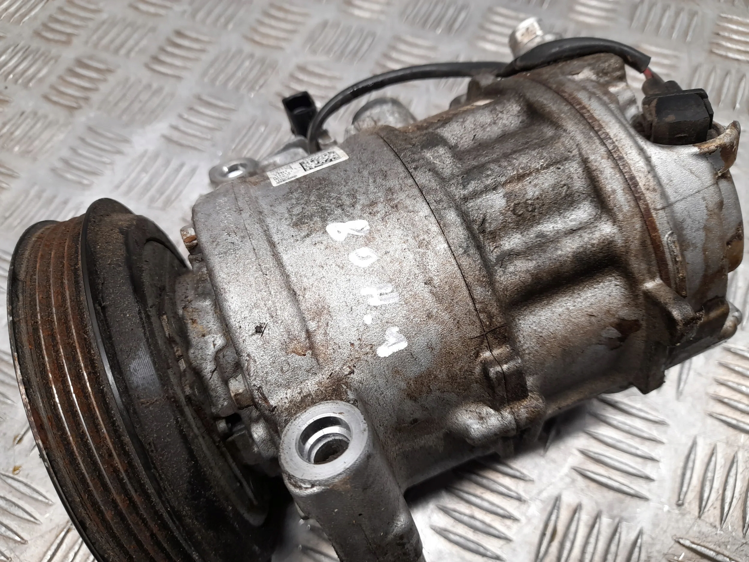 Audi Q5 SQ5 80A816803A Компрессоры кондиционера