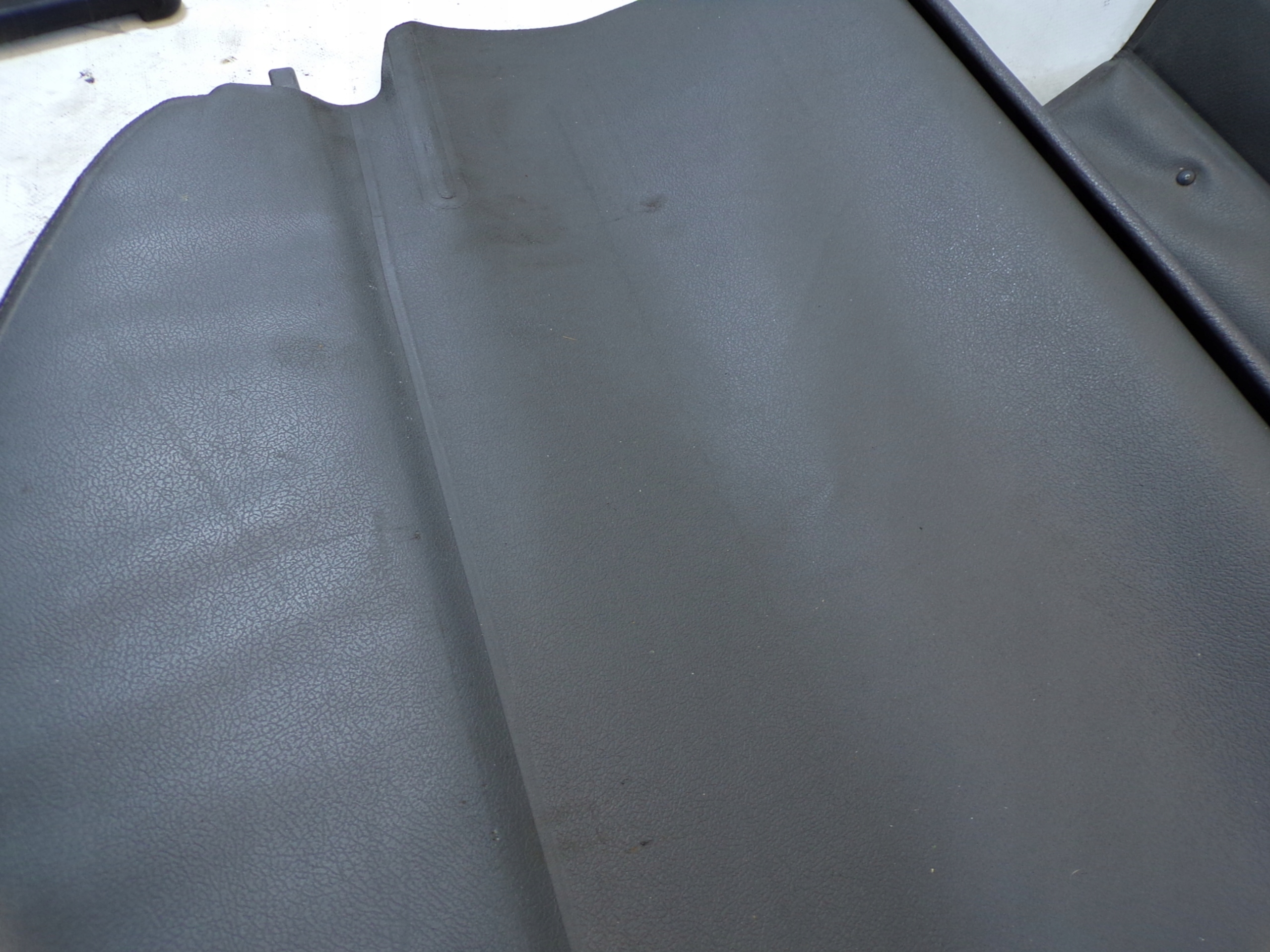 blinds boot TOYOTA AVENSIS T22