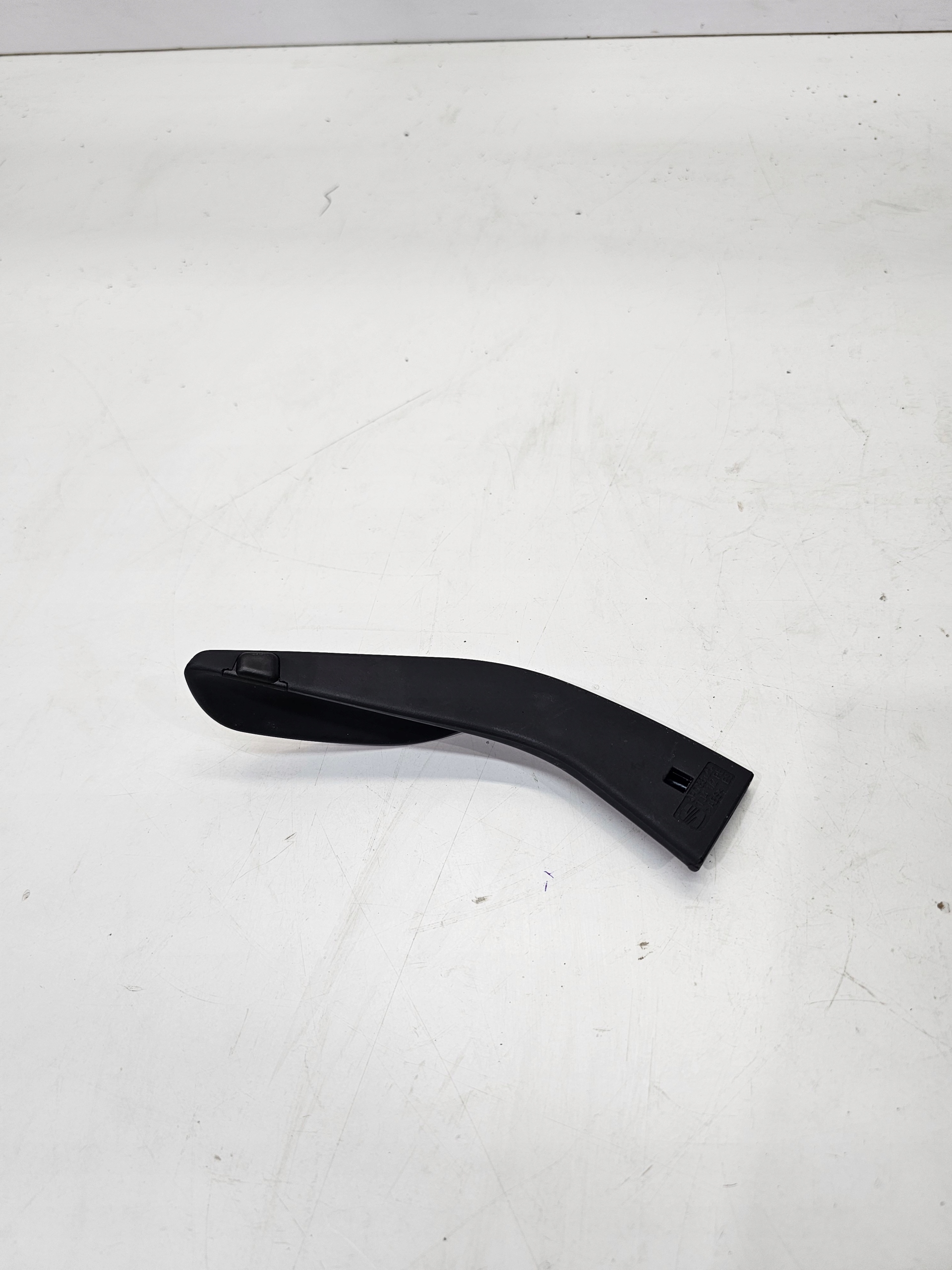 handle seat right right front AUDI A1 8X VW SEAT 5P0881254