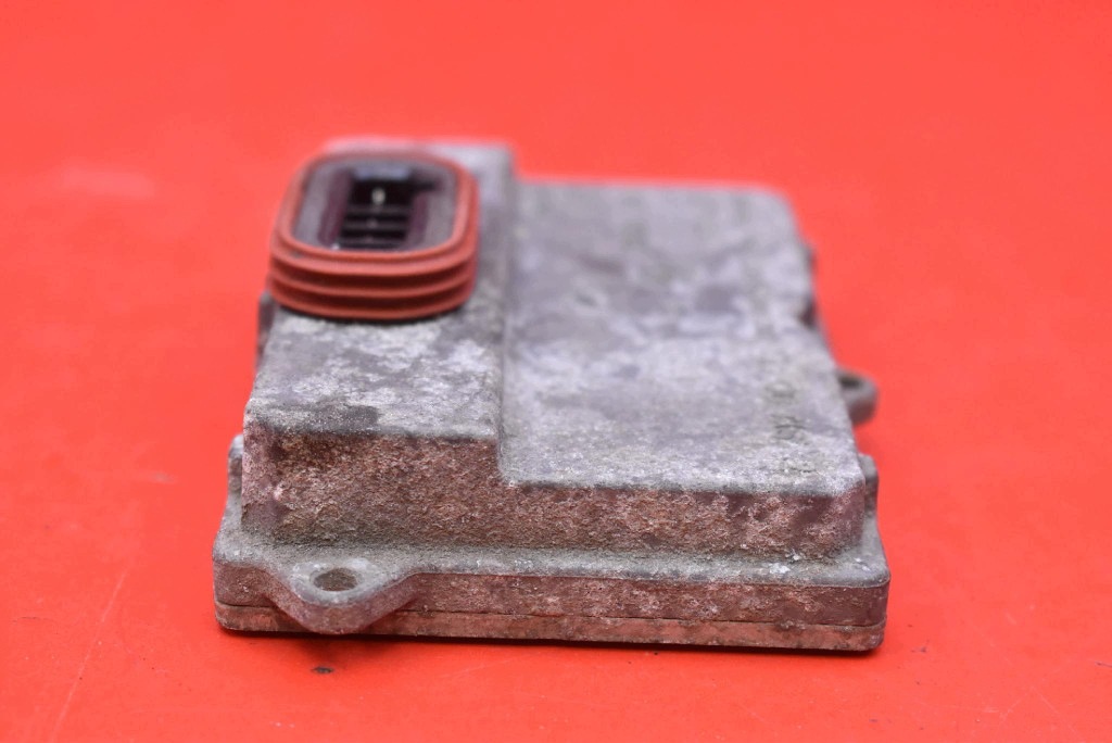 control unit XENON KSENON left 5DV008290-00 SAAB 93 9-3 2 II 02-07