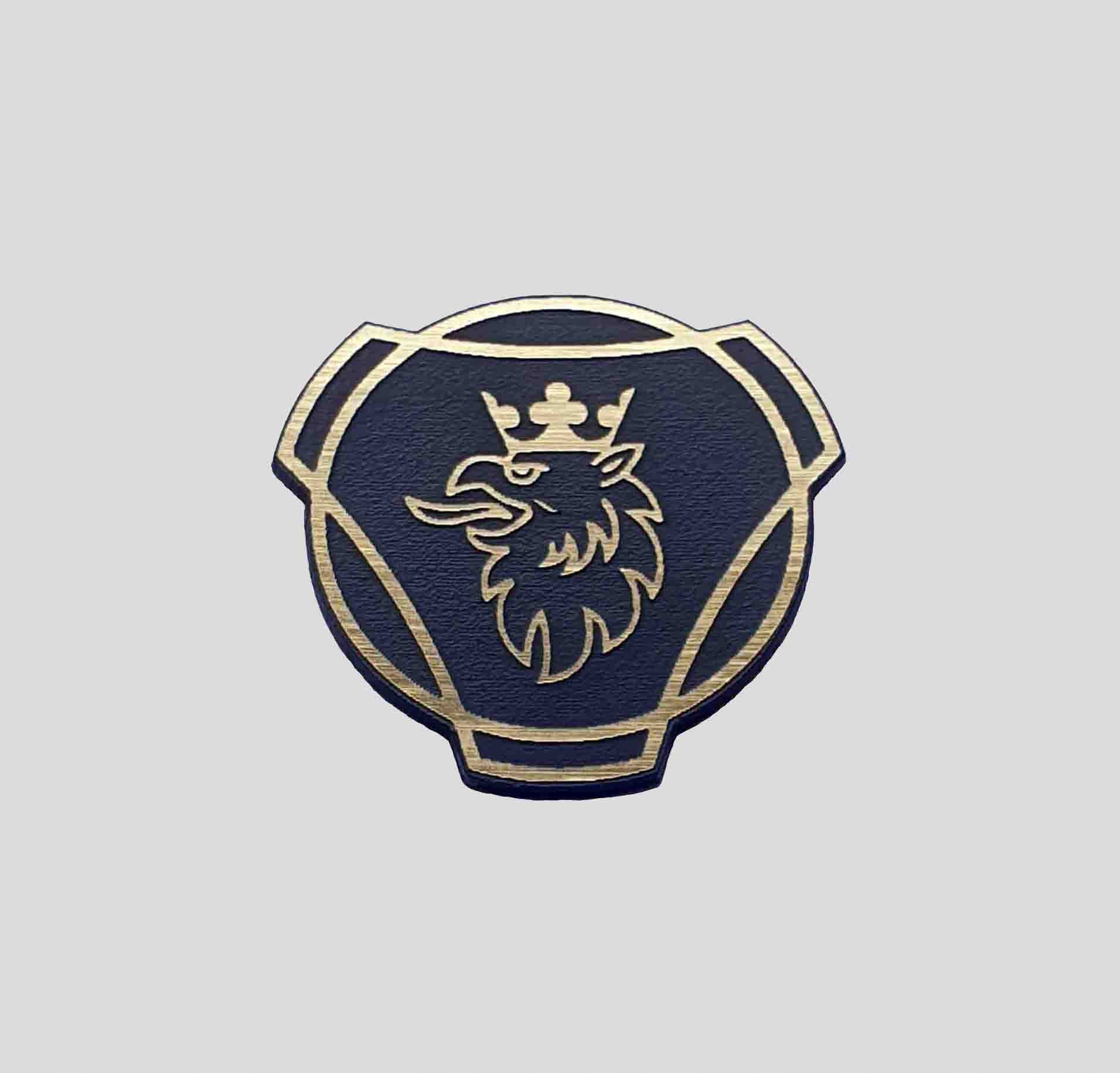 

Scania naklejka emblemat 30 x 28 mm * Złota