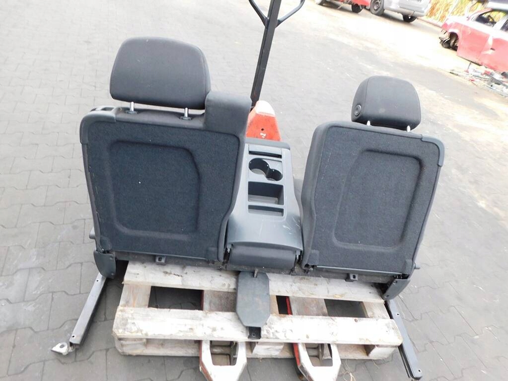 opel ZAFIRA b 2007r кресла зад II