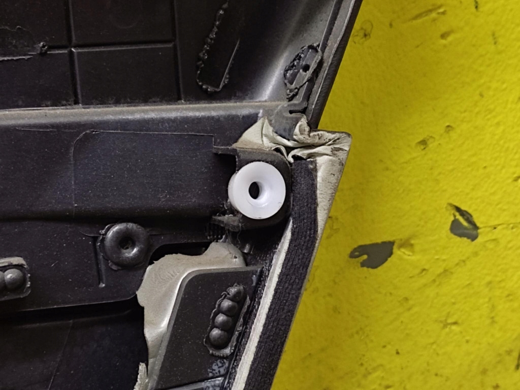 SAAB 9-3 II KOMBI upholstery door left rear part