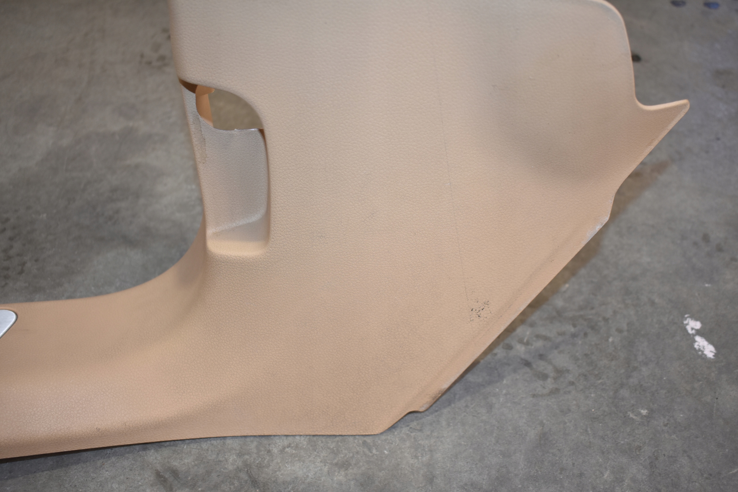 cover of the threshold cap left PORSCHE PANAMERA 971 4S 1