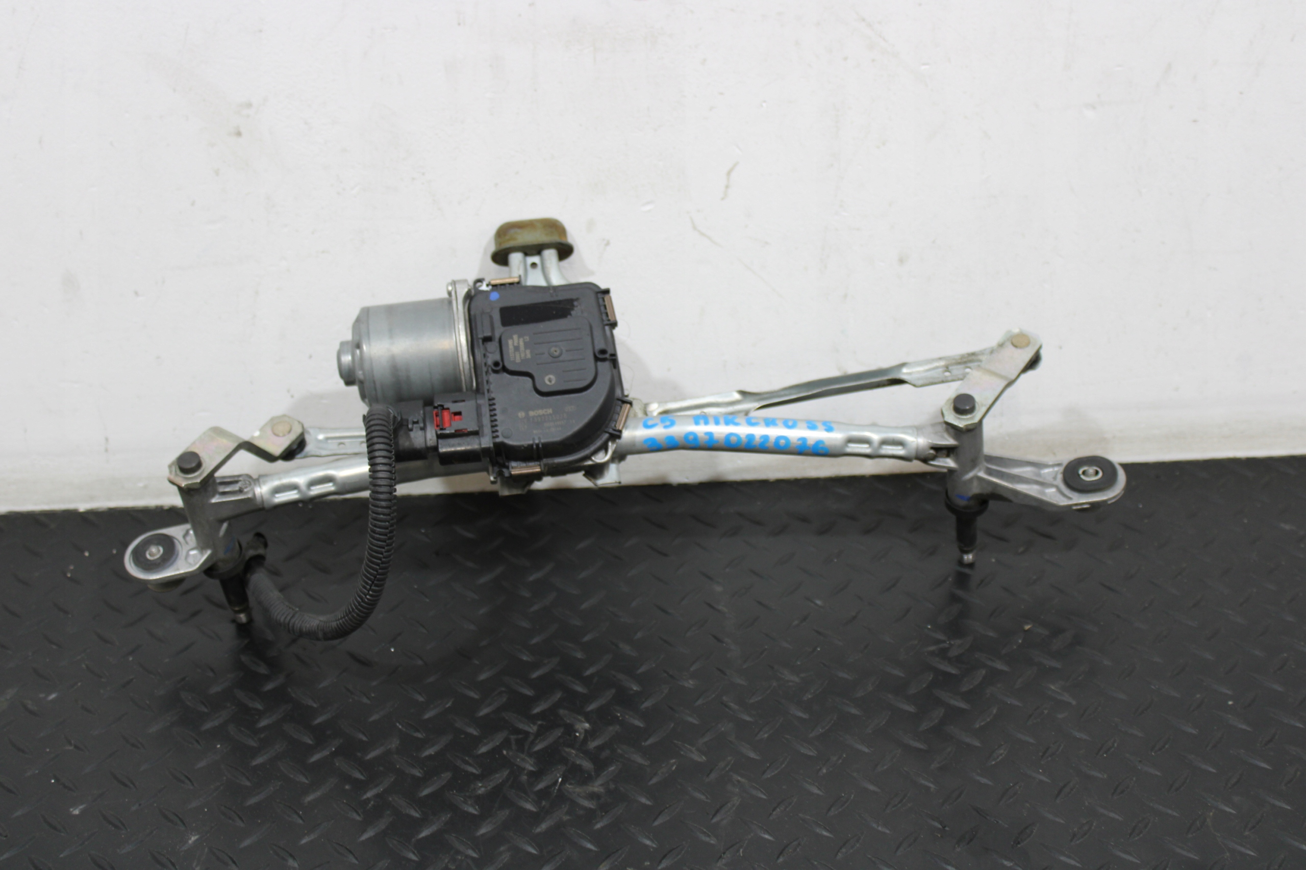 Wischergestänge 3397022076 CITROEN C5 AIRCROSS
