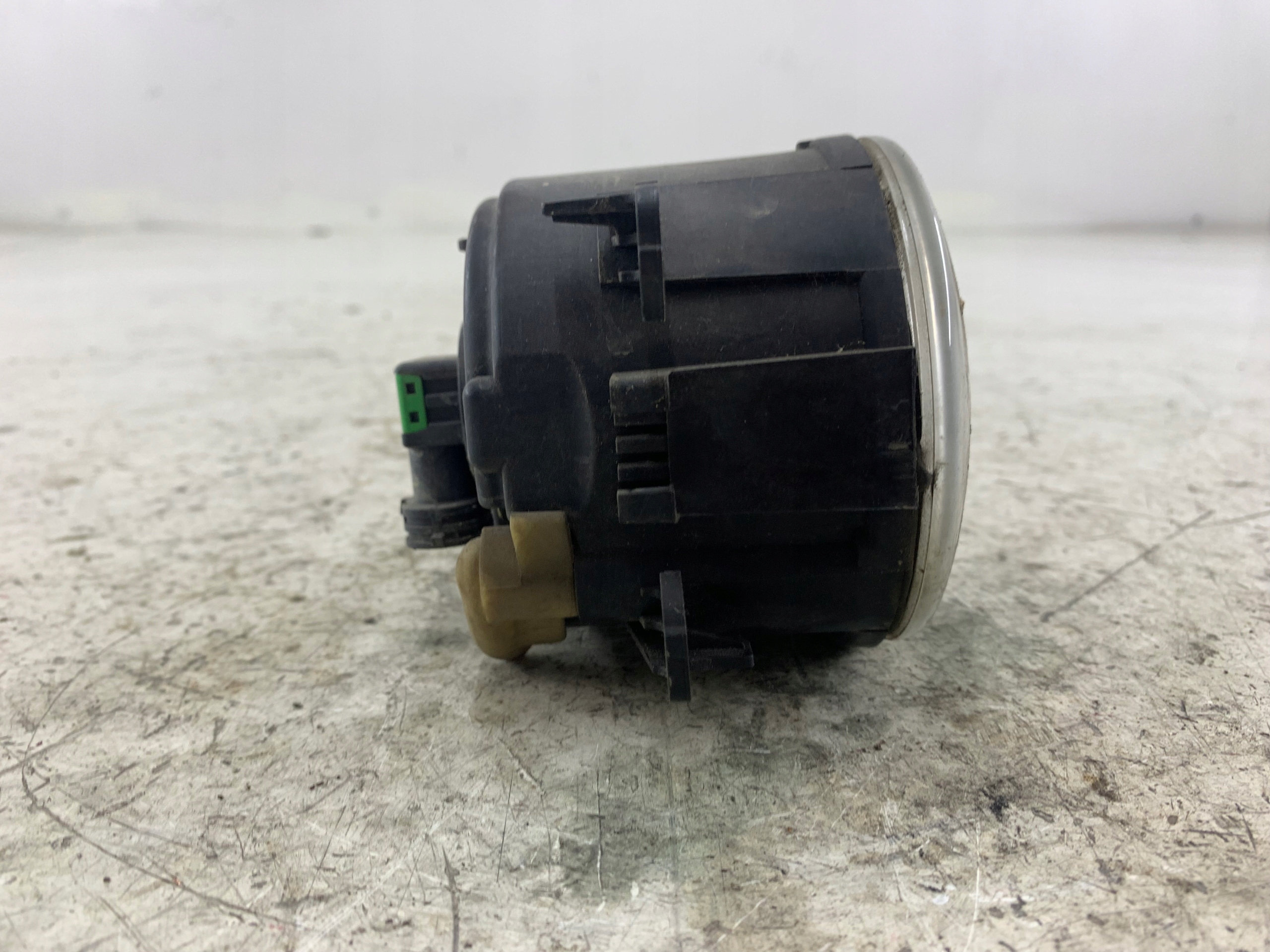 CITROEN C4 and fog light front front 9650001680