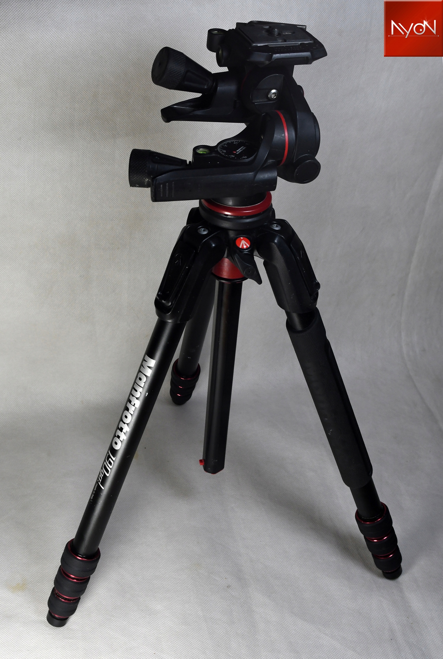 STATYW MANFROTTO 190 GO EAN (GTIN) 8024221673531