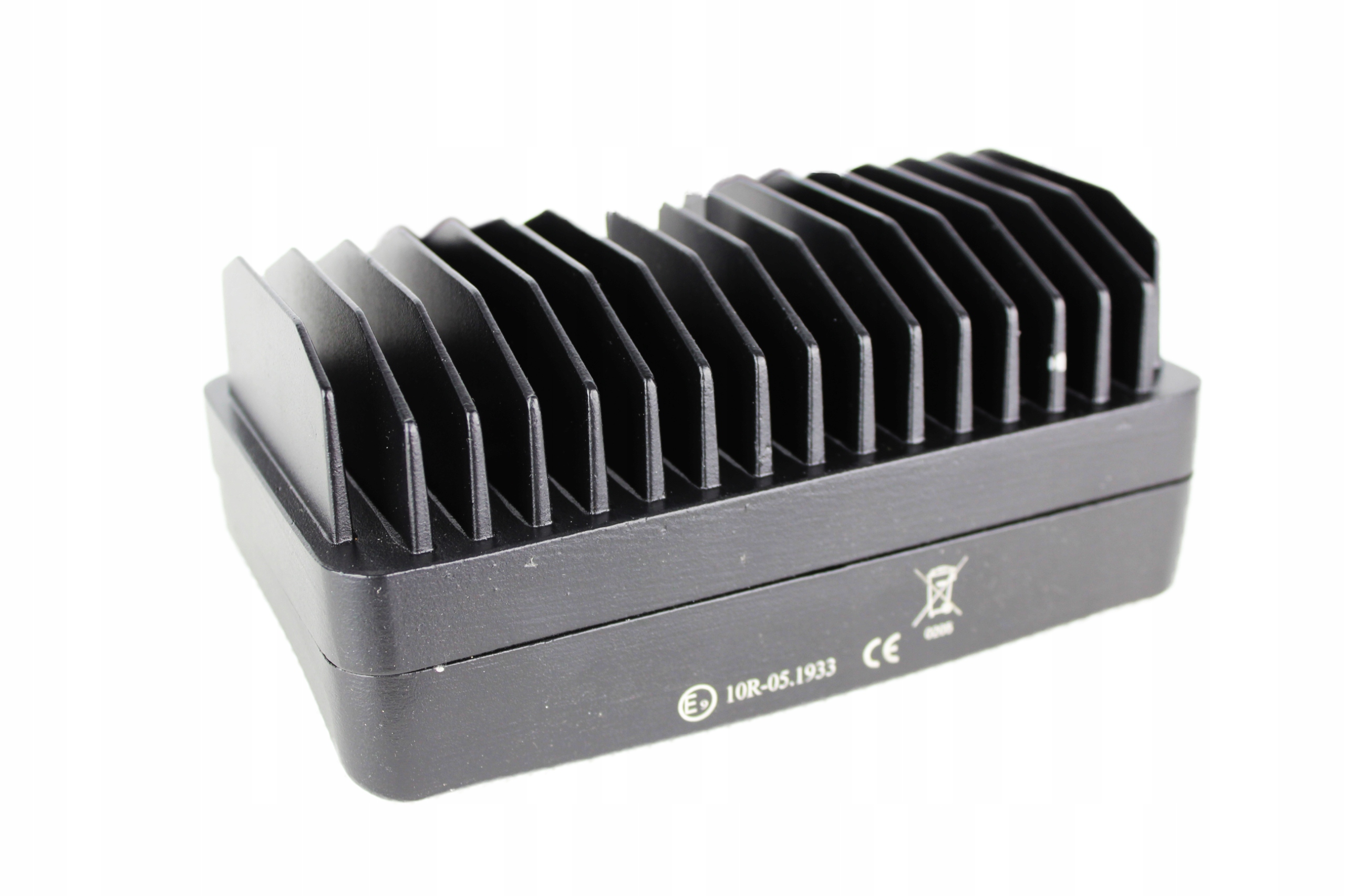 LAMPA LEDOWA ROBOCZA 15 LED HALOGEN SZPERACZ 45W ŚWIATŁO ROZPROSZONE Producent części Inny