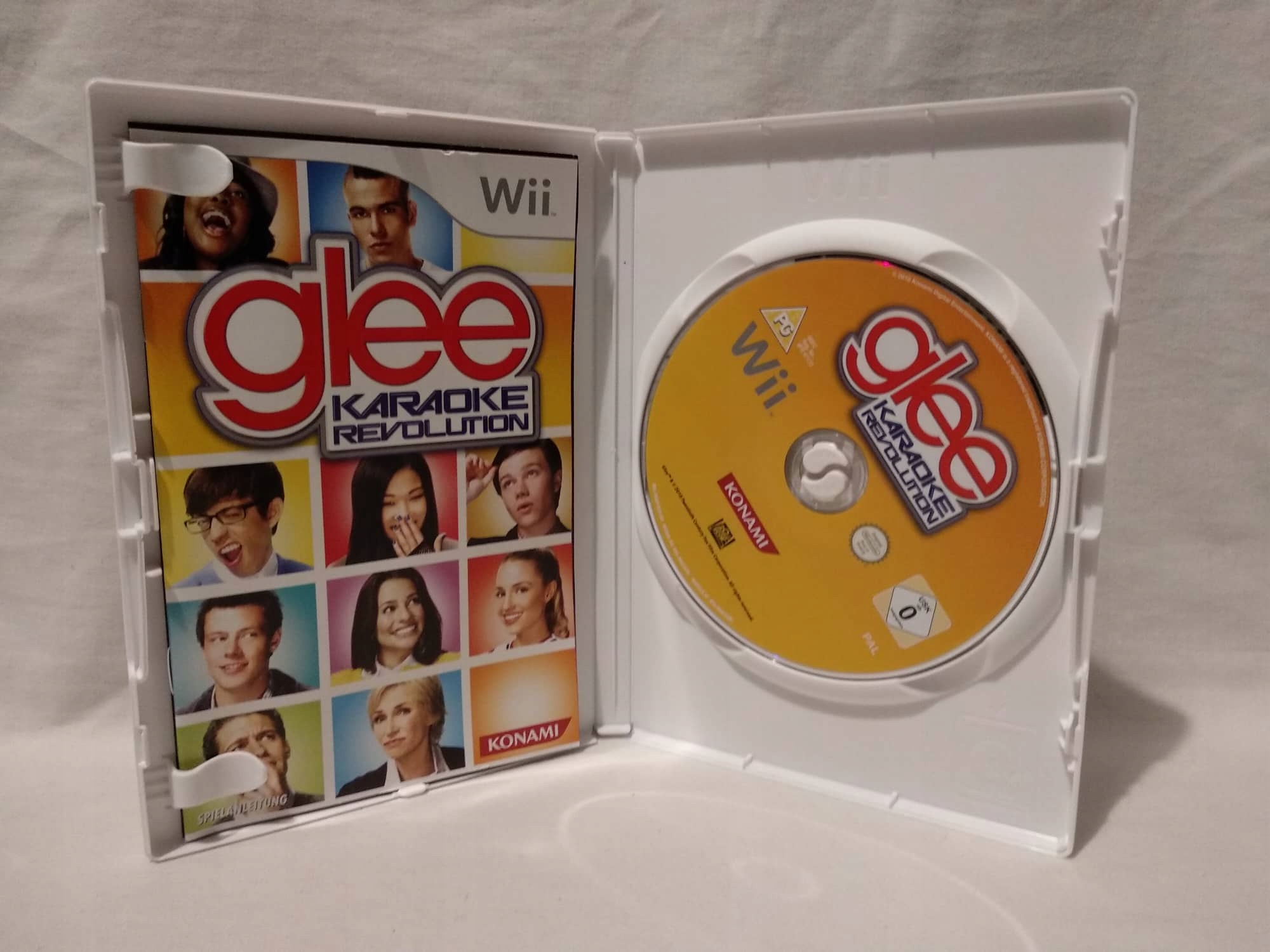 Glee Karaoke Revolution Wii EAN (GTIN) 4012927094174