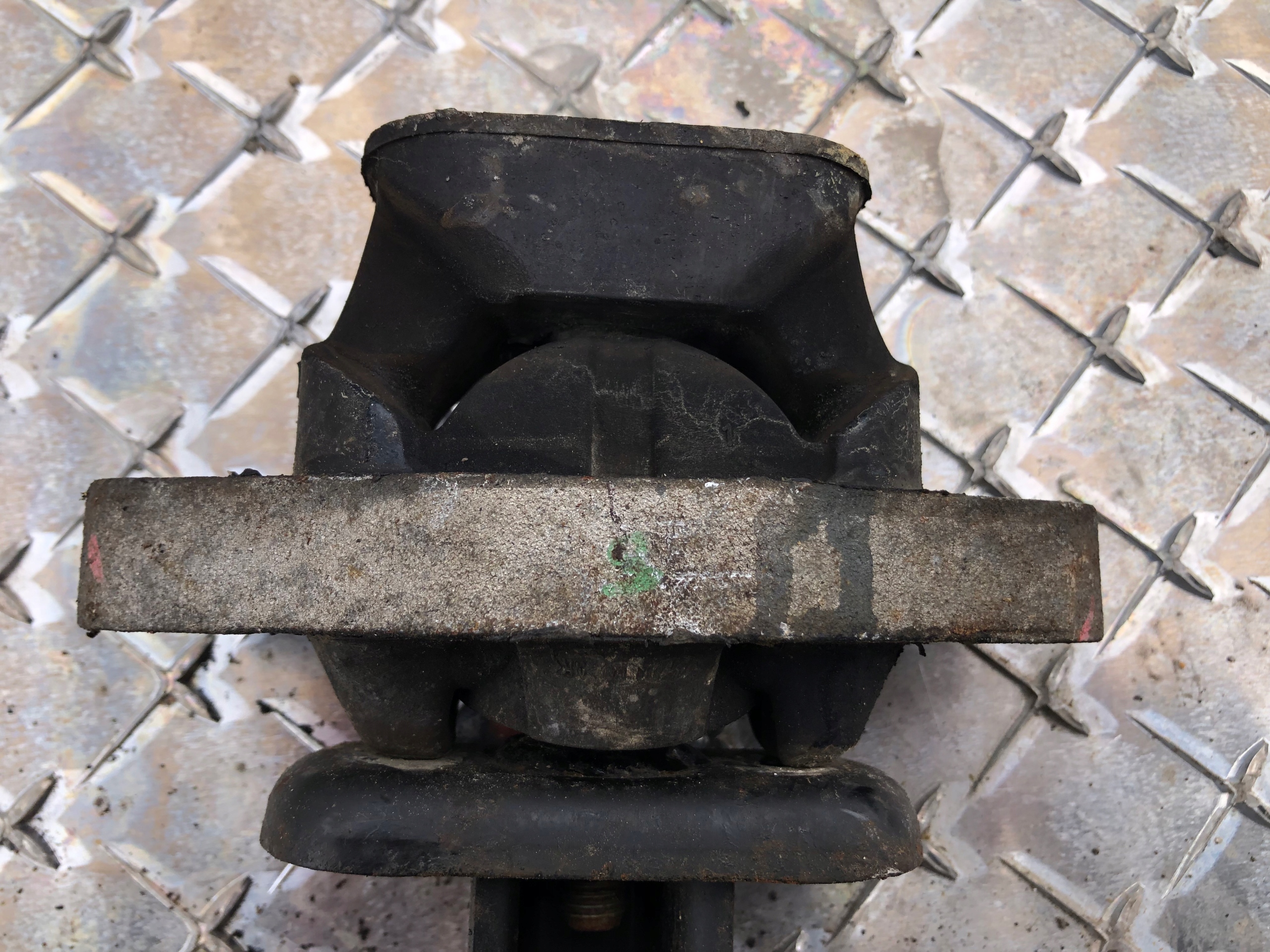 airbag engine mount HYUNDAI I10 II