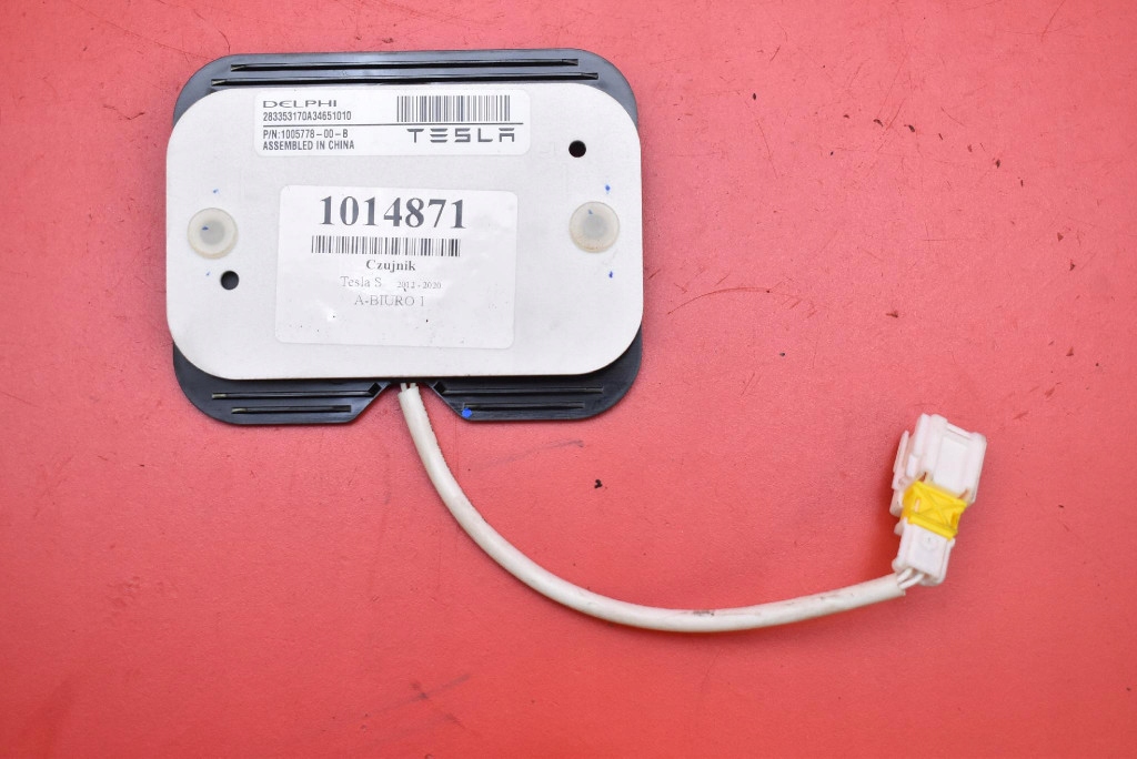 Sensor NACISKU SITZ 1005778-00-B TESLA MODEL S 12-20