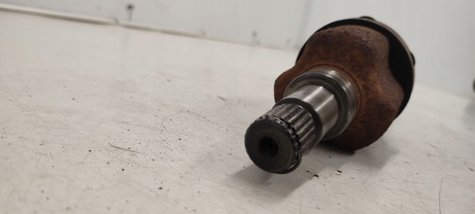 Semiasse sinistra corta Ford C-MAX