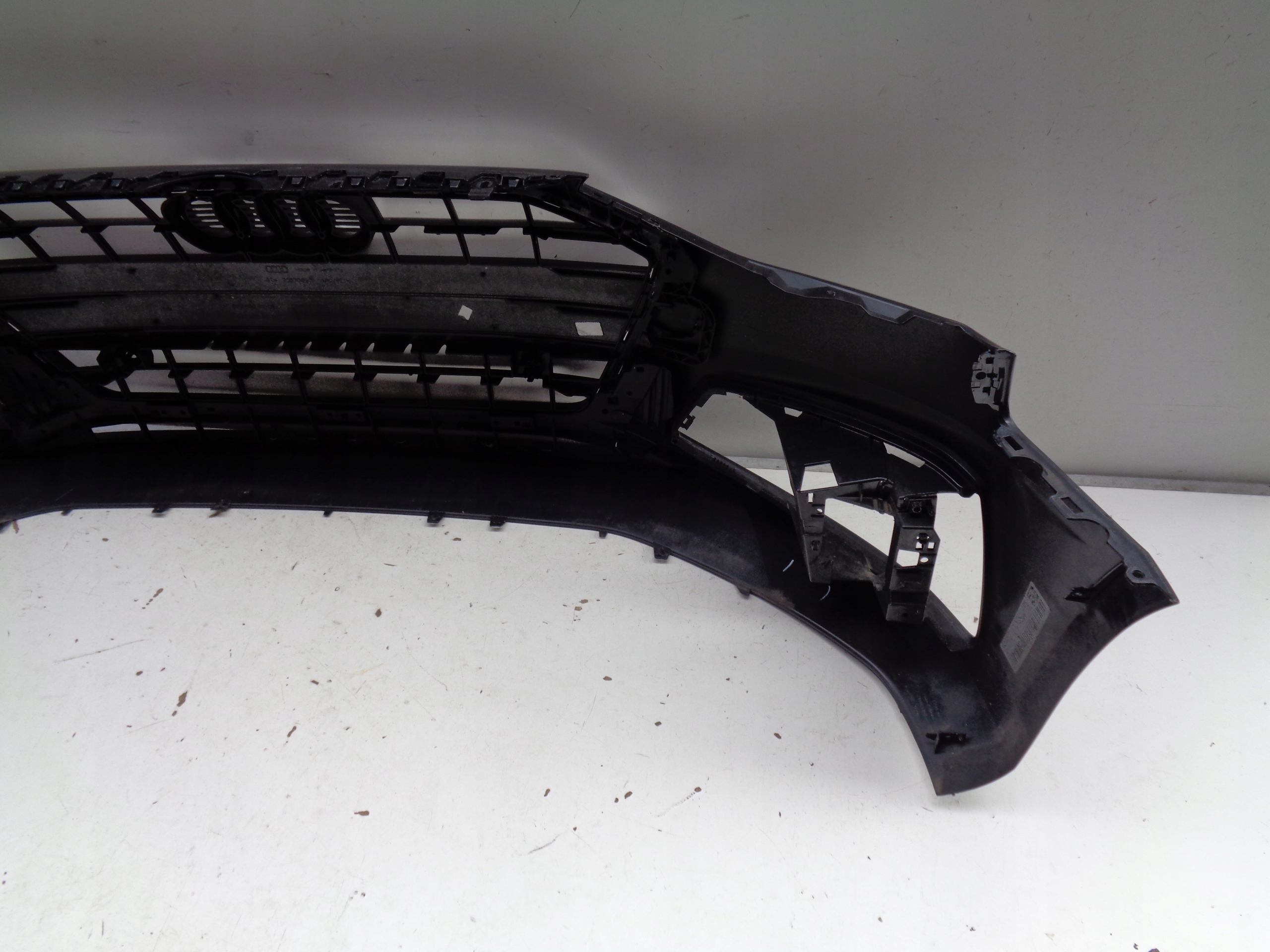 FRONTSTOSSSTANGE AUDI A4 B9 8W 8W0 19- LIFT NR 41113