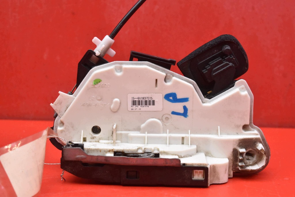 lock door left front front EU 6V1837015 SKODA SUPERB 3 III 5D HB 15-20