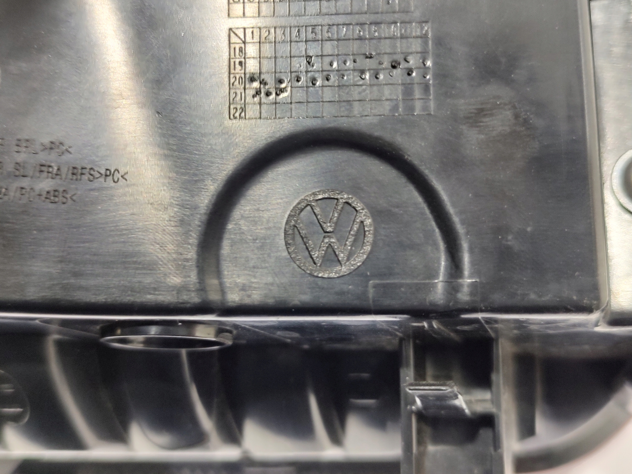 vw id.3 19- фонарь led задний правый 10A945208D
