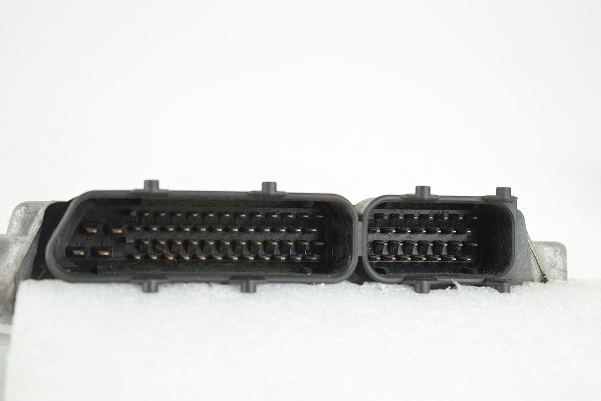 computer control unit SEAT VW 1.4 16V 03C906024BJ