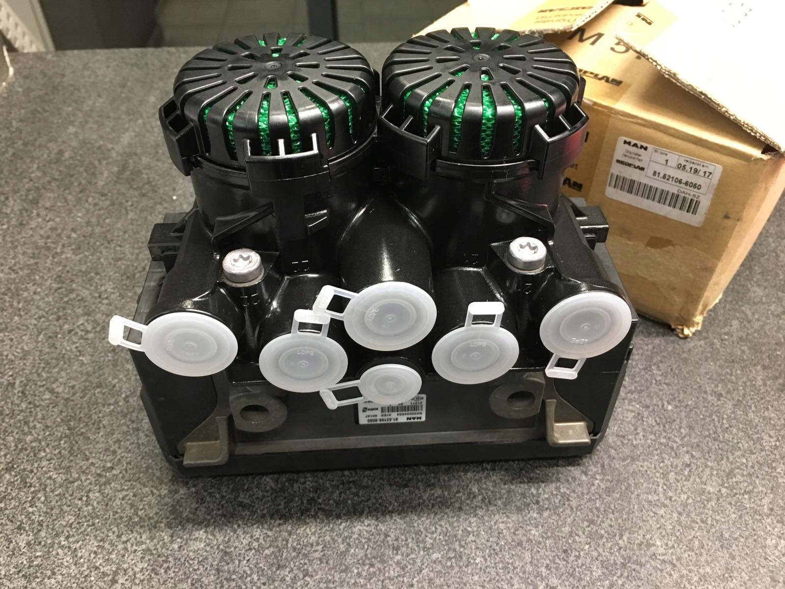 81521066050 - КЛАПАН EBS МОДУЛЯТОР KNORR MAN TGX TGS EURO 5