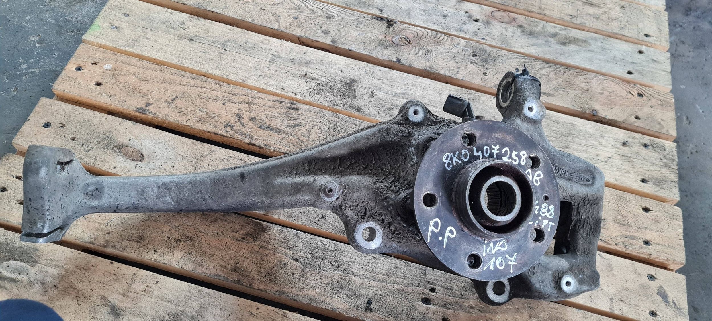 A4 B8 LIFT swing right right front front 4G0407254B A5 8T Q5 A6 C7