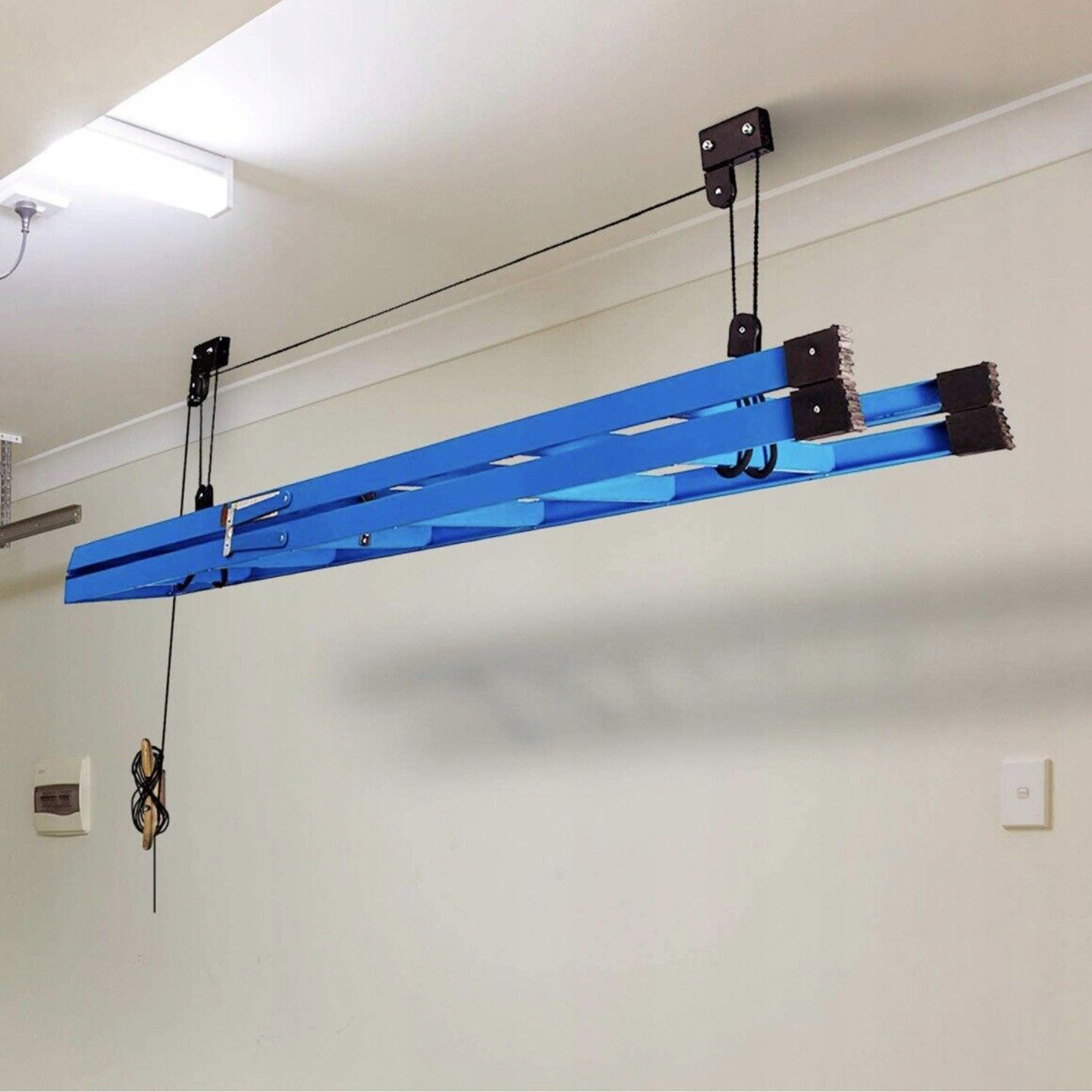 WIESZAK NA ROWER UCHWYT ROWEROWY SUFITOWY WINDA XL Liczba stanowisk 1